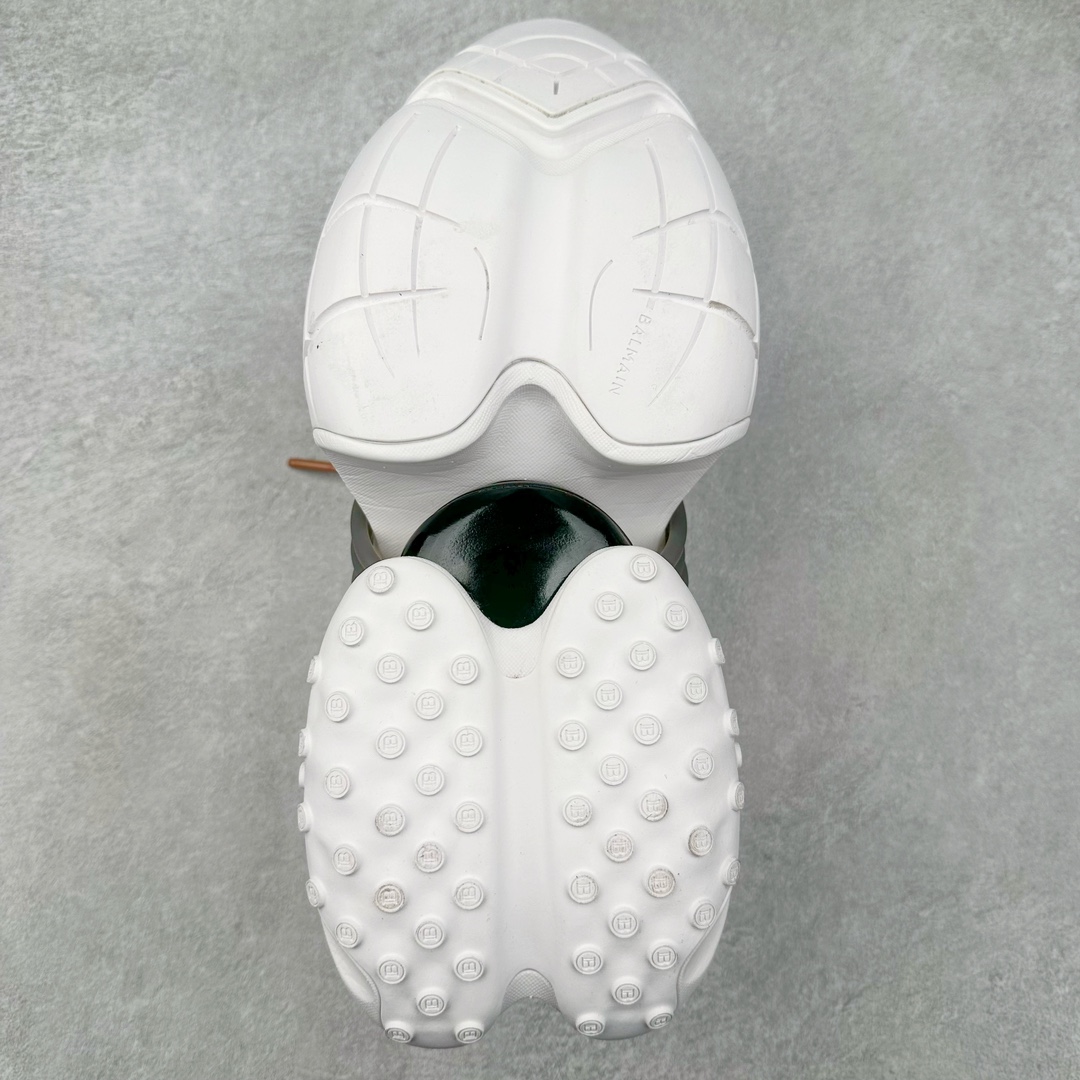 图片[9]-宇宙飞船前卫造型 演绎未来风格 法国时装设计师皮埃尔·巴尔曼主理品牌-巴尔曼/Balmain Unicorn Low Sneakers 独角兽系列低帮增高厚前卫老爹风休闲运动慢跑鞋 #男女鞋原楦原纸版开发版型#采用热熔处理高密太空棉鞋面材质#原版一致硬质大礼盒及附送防尘袋#灌注式超软PU脚感乳胶物料鞋垫#全新开发8层组合夸张鞋底#中底嵌入EVA轻量缓震物料 BALMAIN 正式推出全新 UNICORN 运动鞋 鞋款在最近的 BALMAIN 时装秀上已经亮相 它有着全新的廓形并融入了“新法式风格” 同时它有着流畅的线条以及多个组成模块，并有舒适性减震缓冲系统来提升脚感 Unicorn鞋款系列块状拼合的船型鞋身来自神话世界中的「独角兽」 力与美的型态兼容在既存球鞋领域带来未知异彩 其添识一眼即可辨认的「金属狮首」 更是象征着Balmain在设计上勇敢尝试的野性呼唤 尺码：35-46-选品中心