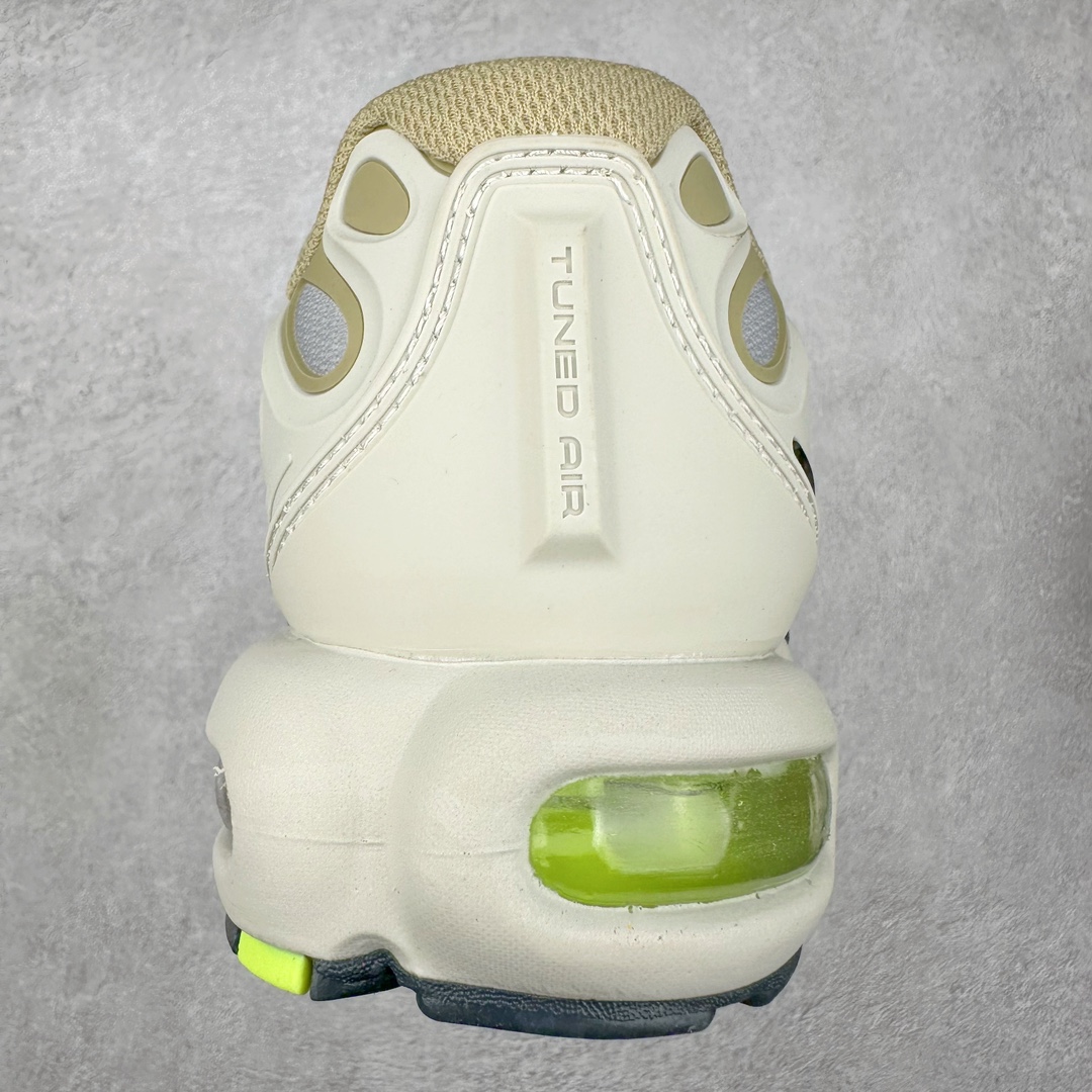 图片[8]-＃特价福利 NK Air Max Plus Drift 复古气垫跑鞋 中底造型大部分保留，仅在前段追加了加固上翻 鞋面的经典轮廓得以重塑 带来更契合现代审美的外观 整双鞋采用撞色妆点 鞋面采用网眼布和皮革材质打造 鞋舌处带有 3M 反光科技 鞋垫处和鞋后跟印有 “TN” 字样 彰显鞋款身份 配置方面中底搭载 Air Max 科技 保证了日常穿着的缓震性 尺码：36 36.5 37.5 38 38.5 39 40 40.5 41 42 42.5 43 44 44.5 45-选品中心