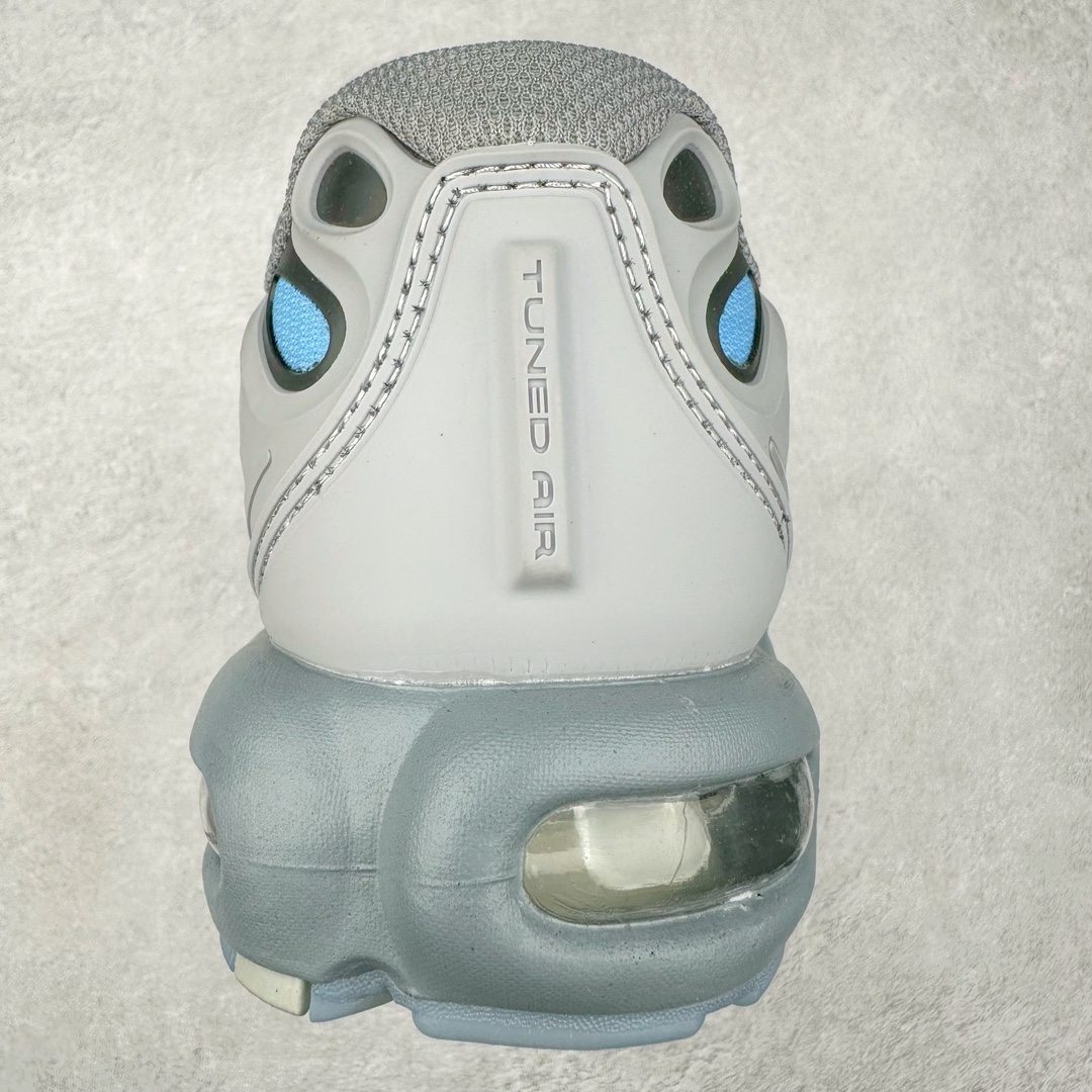 图片[8]-＃特价福利 NK Air Max Plus Drift 复古气垫跑鞋 中底造型大部分保留，仅在前段追加了加固上翻 鞋面的经典轮廓得以重塑 带来更契合现代审美的外观 整双鞋采用撞色妆点 鞋面采用网眼布和皮革材质打造 鞋舌处带有 3M 反光科技 鞋垫处和鞋后跟印有 “TN” 字样 彰显鞋款身份 配置方面中底搭载 Air Max 科技 保证了日常穿着的缓震性 尺码：36 36.5 37.5 38 38.5 39 40 40.5 41 42 42.5 43 44 44.5 45-选品中心