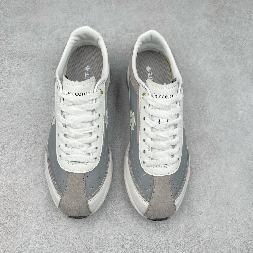 图片[2]-DESCENTE 迪桑特系带舒适百搭防滑耐磨低帮生活休闲鞋 原楦原纸版开发版型 鞋底设计有特殊的纹理或材料 以增加摩擦力 减少滑倒的风险 使用耐用的材料制成 能够承受长时间的使用和摩擦 减少磨损 尺码：36 36.5 37 38 38.5 39 40 40.5 41 42 42.5 43 44 45-选品中心