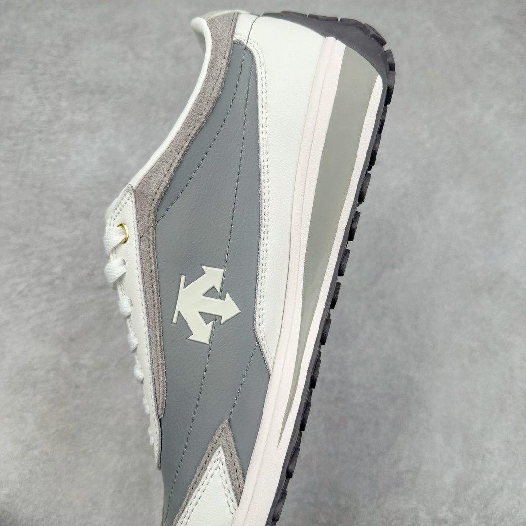 图片[7]-DESCENTE 迪桑特系带舒适百搭防滑耐磨低帮生活休闲鞋 原楦原纸版开发版型 鞋底设计有特殊的纹理或材料 以增加摩擦力 减少滑倒的风险 使用耐用的材料制成 能够承受长时间的使用和摩擦 减少磨损 尺码：36 36.5 37 38 38.5 39 40 40.5 41 42 42.5 43 44 45-选品中心