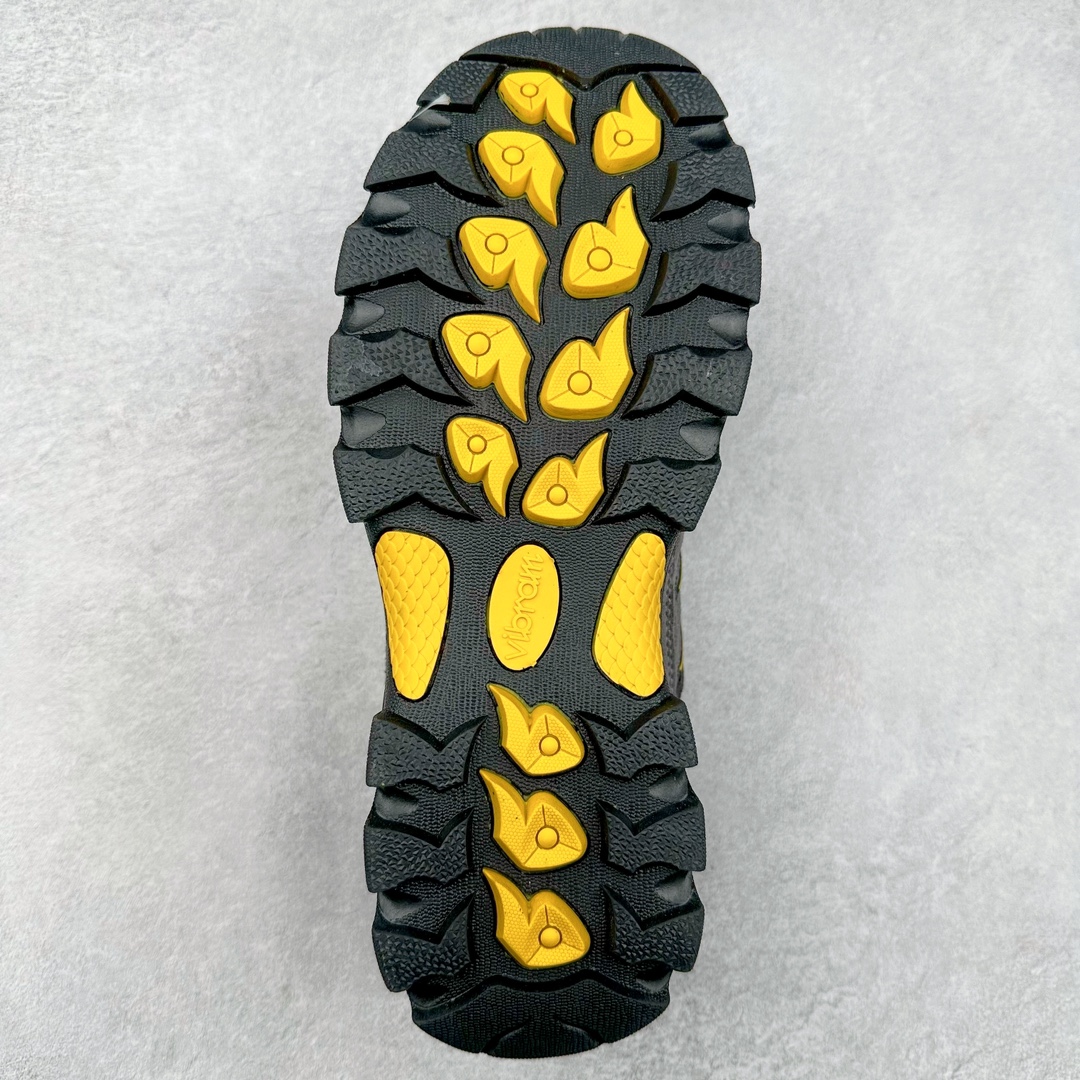 图片[9]-The North Face 北面 乐斯菲斯户外运动休闲登山越野徒步鞋 广东大厂品质 面料采用进口磨砂牛皮 鞋底采用Vibram黄金大底 专门为鞋底设计的橡胶以出色的耐磨性 良好的防滑性或得不少户外运动爱好者的喜欢 专业户外登山品牌（北面）The North Face自1966年创立，由两位热爱登山徒步的年轻登山者于美西旧金山开创，不断透过研发与创新，并且将最先进的技术结合在服装与鞋款设计，生产多种外型帅气且专业能力非常强的户外运动装备而备受欢迎。 尺码：39-44 （运动鞋码）-选品中心