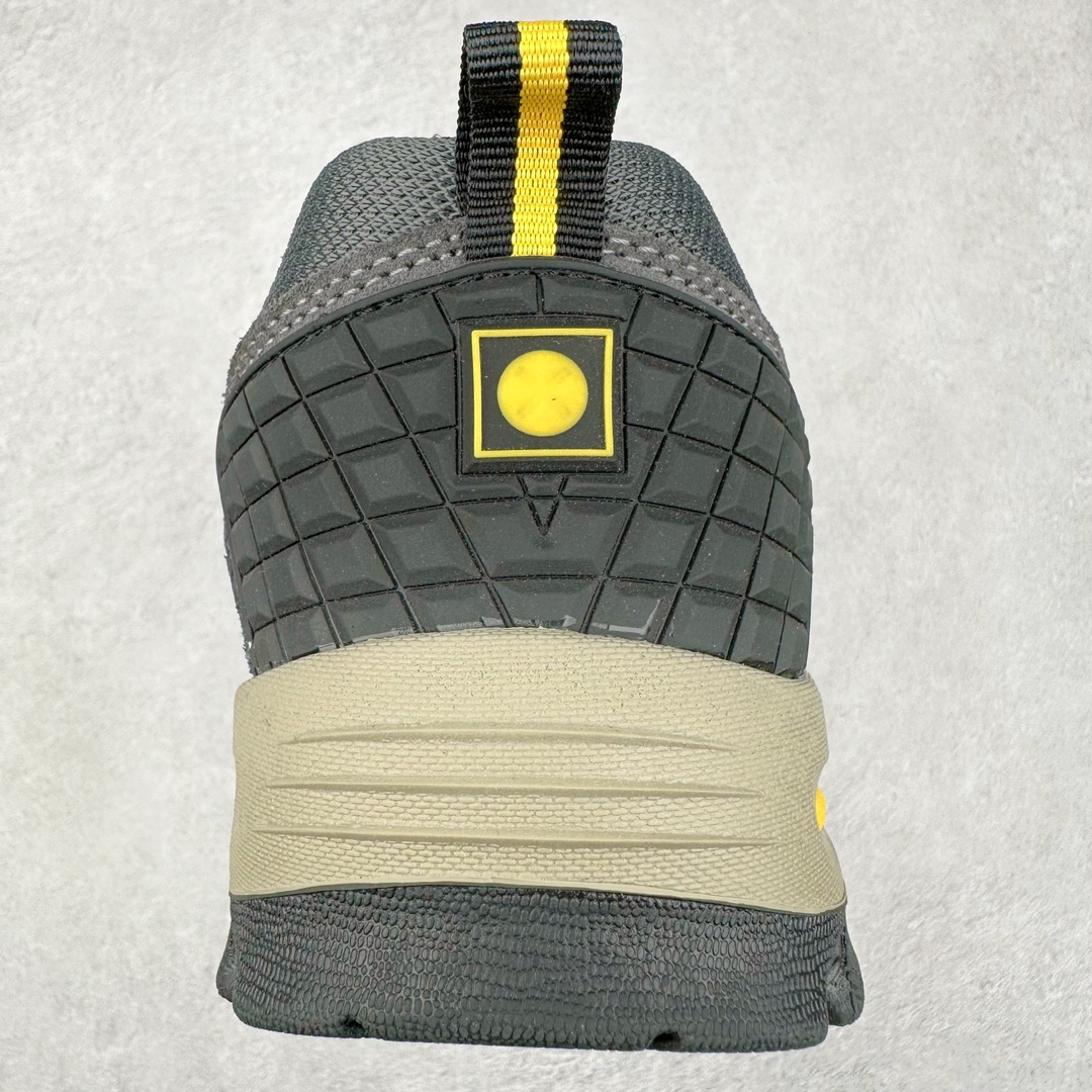 图片[8]-The North Face 北面 乐斯菲斯户外运动休闲登山越野徒步鞋 广东大厂品质 面料采用进口磨砂牛皮 鞋底采用Vibram黄金大底 专门为鞋底设计的橡胶以出色的耐磨性 良好的防滑性或得不少户外运动爱好者的喜欢 专业户外登山品牌（北面）The North Face自1966年创立，由两位热爱登山徒步的年轻登山者于美西旧金山开创，不断透过研发与创新，并且将最先进的技术结合在服装与鞋款设计，生产多种外型帅气且专业能力非常强的户外运动装备而备受欢迎。 尺码：39-44 （运动鞋码）-选品中心