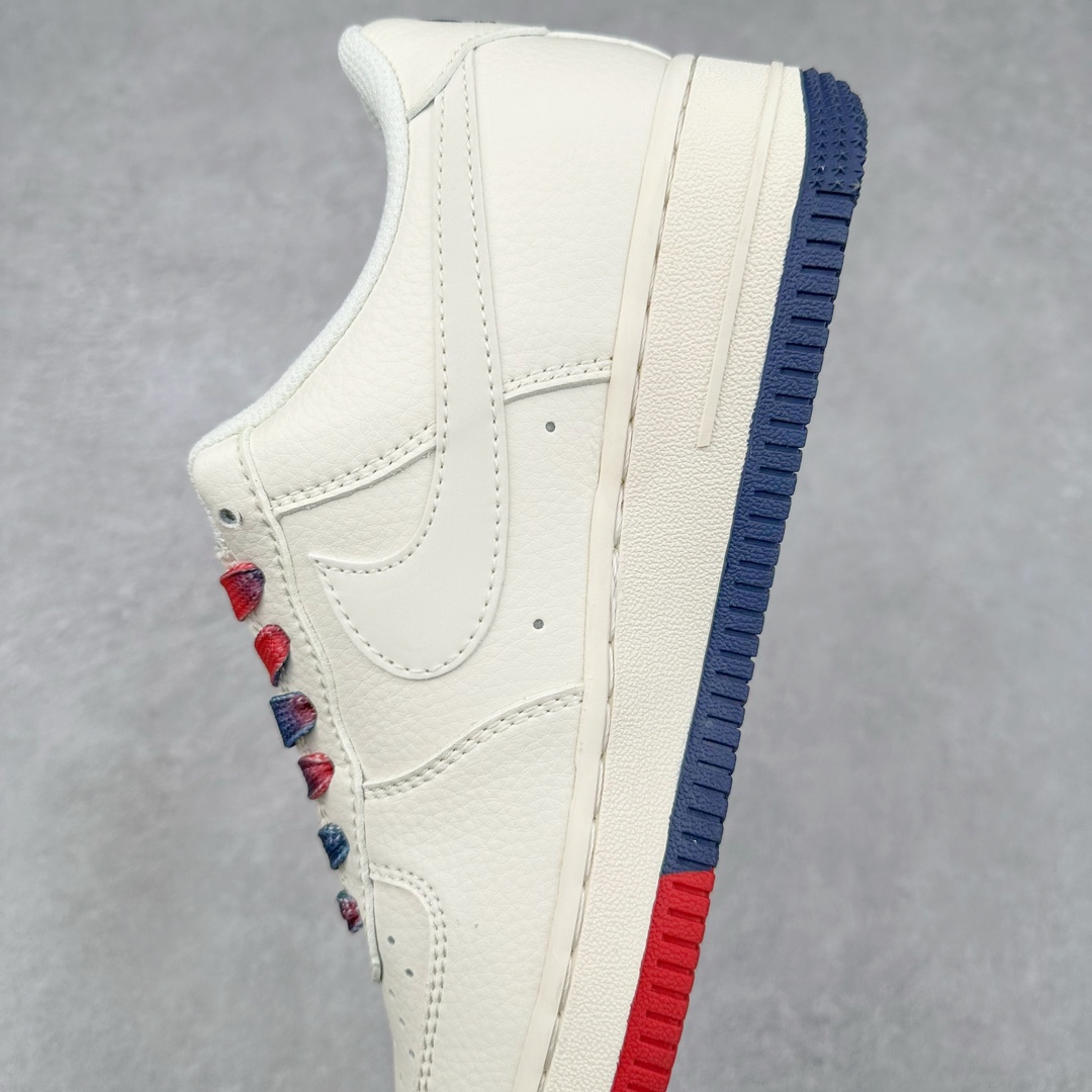 图片[7]-NK Air Force 1´07 Low 空军一号低帮百搭休闲运动板鞋 XZ6188-010 柔软、弹性十足的缓震性能和出色的中底设计 横跨复古与现代的外型结合 造就出风靡全球 三十多年的Force 1 直到今天还深受青睐 尺码：36 36.5 37.5 38 38.5 39 40 40.5 41 42 42.5 43 44 44.5 45-选品中心