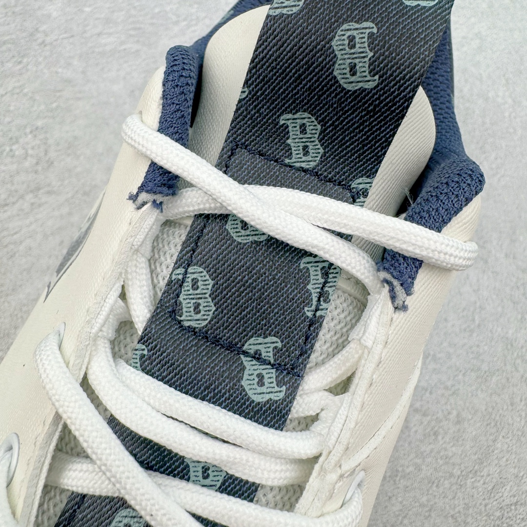 图片[13]-＃PB过验版 MLB Big Ball Chunky 复古印花老爹鞋系列低帮轻量增高厚底百搭休闲运动慢跑鞋 Korea韩国联名NY美国榄球纽约洋基队限定 目前可过轻松秒过各类鉴定 能操作的私聊 韩国代购专供 左脚内置NFC感应 区别市面贴纸假芯片 MLB专用菱形双针中底布 重点细节中底布带注胶孔 原厂NFC感应吊牌 支持鉴定 一个两位数 原盒原标 全套原楦原纸板原厂数据开发 中韩文保养标贴 绿色防霉片 平台代购专供 独家一比一RB+MD组合大底 高频后跟小人Logo精准对位立体饱满 正确网布加超迁鞋面 转印中底走线紧密 转印Logo工艺表层防刮不掉色 尺码：35 36 36.5 37.5 38 38.5 39 40 40.5 41 42 42.5 43 44 44.5 45-选品中心