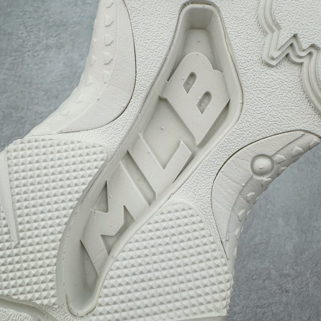 图片[18]-＃PB过验版 MLB Big Ball Chunky 复古印花老爹鞋系列低帮轻量增高厚底百搭休闲运动慢跑鞋 Korea韩国联名NY美国榄球纽约洋基队限定 目前可过轻松秒过各类鉴定 能操作的私聊 韩国代购专供 左脚内置NFC感应 区别市面贴纸假芯片 MLB专用菱形双针中底布 重点细节中底布带注胶孔 原厂NFC感应吊牌 支持鉴定 一个两位数 原盒原标 全套原楦原纸板原厂数据开发 中韩文保养标贴 绿色防霉片 平台代购专供 独家一比一RB+MD组合大底 高频后跟小人Logo精准对位立体饱满 正确网布加超迁鞋面 转印中底走线紧密 转印Logo工艺表层防刮不掉色 尺码：35 36 36.5 37.5 38 38.5 39 40 40.5 41 42 42.5 43 44 44.5 45-选品中心