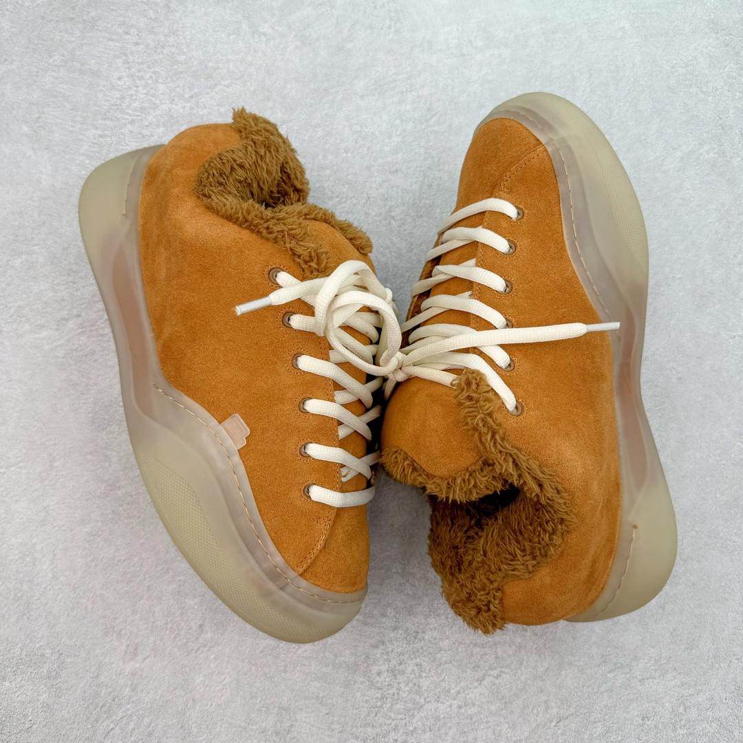 图片[3]-＃GD广顶 ERL 2024S复古潮流面包鞋 品牌起源于洛杉矶，是Eli Russell Linnetz的一个项目。其最初的灵感来自于 Eli Russell Linnetz 家乡的威尼斯海滩—那些冲浪人、板仔以及各种被阳光亲吻的怪人，Eli Russell Linnetz为此专门拍摄了一组型录，呈现出一种迷人的荒谬和多愁善感的90年代怀旧气息。继Kanye、Justin Bieber等潮咖率先上身之后，越来越多时尚博主、潮流懂哥也纷纷加入购买行列，高饱和度撞色的帽衫和羽绒夹克已经成为ERL的超级爆款。如同被酵母充分发酵烤制的蓬松面包般膨胀的滑板鞋，在趋势风水轮流转的潮鞋世界依旧强势挺进2024。由 Eli Russell Linnetz 创立的美国加州西海岸风格潮流品牌 ERL，在去年年初与 Dior Men 合力打造备受好评的 Dior B9S 面包滑板鞋后，终于在今年推出由品牌独立打造的原创鞋款 Vamp Skate 滑板鞋。鞋型依旧膨胀，而毛茸茸的内衬装饰让整体设计恣意又乖张。尺码：35 36 37 38 39 40 41 42 43 44 45-选品中心