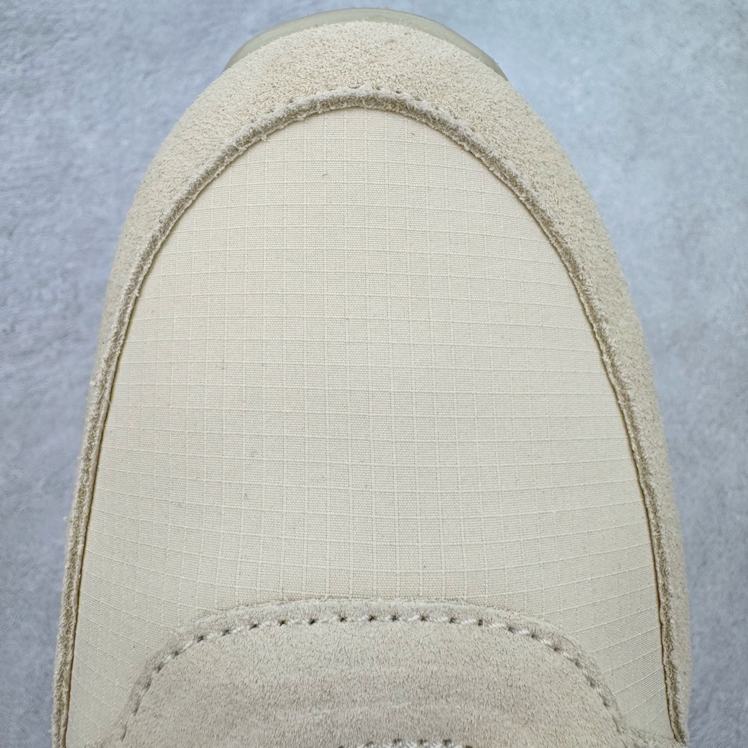 图片[18]-＃LJ渠道版特价 Fear Of God x AD Athletics Runner Los Angeles 运动跑系列低帮增高系带百搭休闲运动慢跑鞋鞋 FOG联名 米白 IH2275 年度大戏 匠心打造 开发时长超过半年 目前可过各类鉴定或无法鉴定 裸鞋随便操作 独家私模百万磨具冲刀加持 广硕原厂全套原纸板楦头开发 原厂特供皮料加持 确保原汁原味 低调的一体式配色与高级材质承袭 FOG 一贯风格 鞋带处的锁定扣增加了穿脱便捷性 同时与后跟处的 Fear of God 铭牌一起增加了细节精致感 整体鞋靴造型似乎让人想起了兄弟品牌 Yeezy 的 RNR 系列鞋款 看来「老棉鞋」将在今年秋冬掀起一波全新攻势 尺码对应库存明细‼️-选品中心