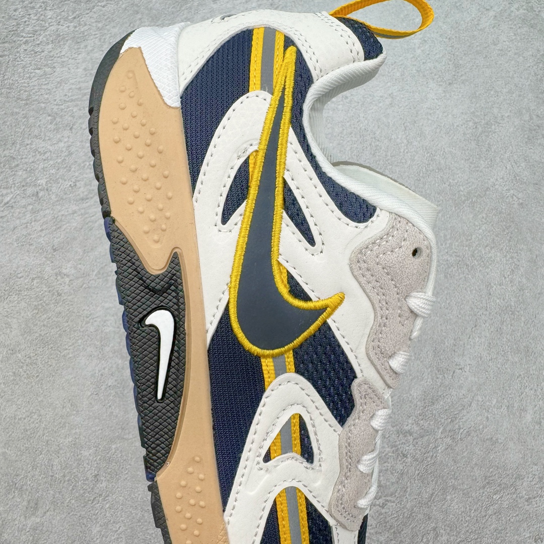 图片[6]-NIKE JAM 系列舒适时尚防滑耐磨低帮生活休闲鞋 FN0314-100 采用鞋面合成皮革与网眼布设计 以便于运动员在霹雳舞运动中的保护和耐穿 中底设计细节采用翻转SWOOSH设计 使得倒立动作时更显帅气 鞋子中的整体结构下降 有助于提供更好的缓震效果 设计语言来与NIKE 2000年跑跑鞋中汲取的材料组合以及设计语言 鞋子在线条处大量采用反光效果 尺码：36 36.5 37.5 38 38.5 39 40 40.5 41 42 42.5 43 44 44.5 45 46-选品中心