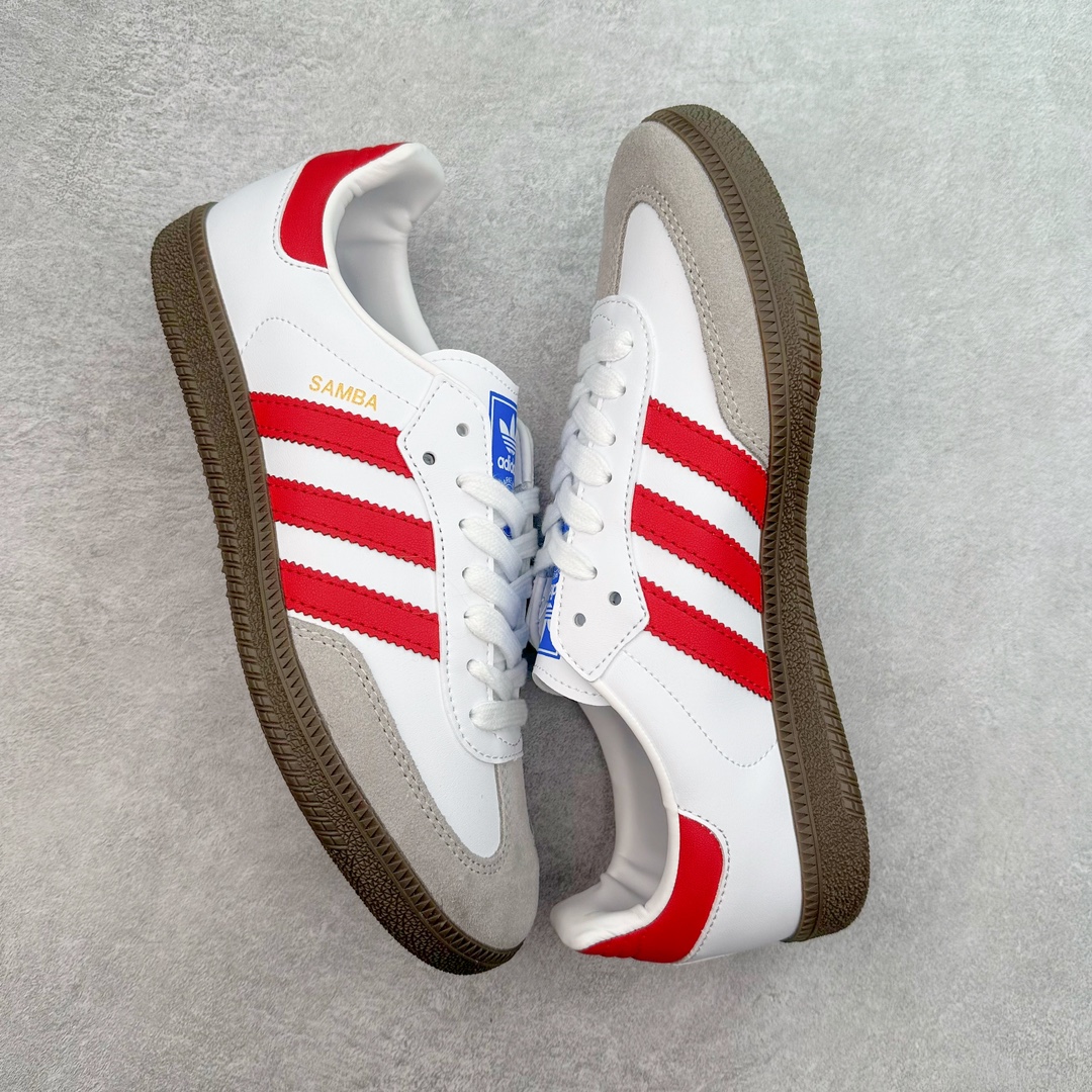 图片[3]-＃特价福利 AD Original Samba OG/Gazelle Indoor Trainers 复古经典轻便板鞋 口碑大厂出品 品控大底版型不断改良更新 全套原纸板楦头开发 确保原汁原味 完美呈现桑巴版型 一比一鞋头弧度高度鞋身弧度 此版本只针对中端市场 皮料材质有所更替 其他数据细节工艺流程均保持一致 绝不口嗨 细节品控鞋型随意对比 正确烫金高频细节 原装纳米超迁皮料 独家私模橡胶大底 原盒原配 这款桑巴鞋展示了高质量的工艺 带有装饰的超锁缝制和无缝的手感 柔软、柔软的皮革造型和标志性的3条纹完成了精致的外观 正规合身鞋带 鞋面上有绒面鞋垫 橡胶鞋底 享受正畸套筒软感 自50年代首次亮相以来就一直在赢得粉丝的青睐 尺码：36 36.5 37.5 38 38.5 39 40 40.5 41 42 42.5 43 44 44.5 45-选品中心