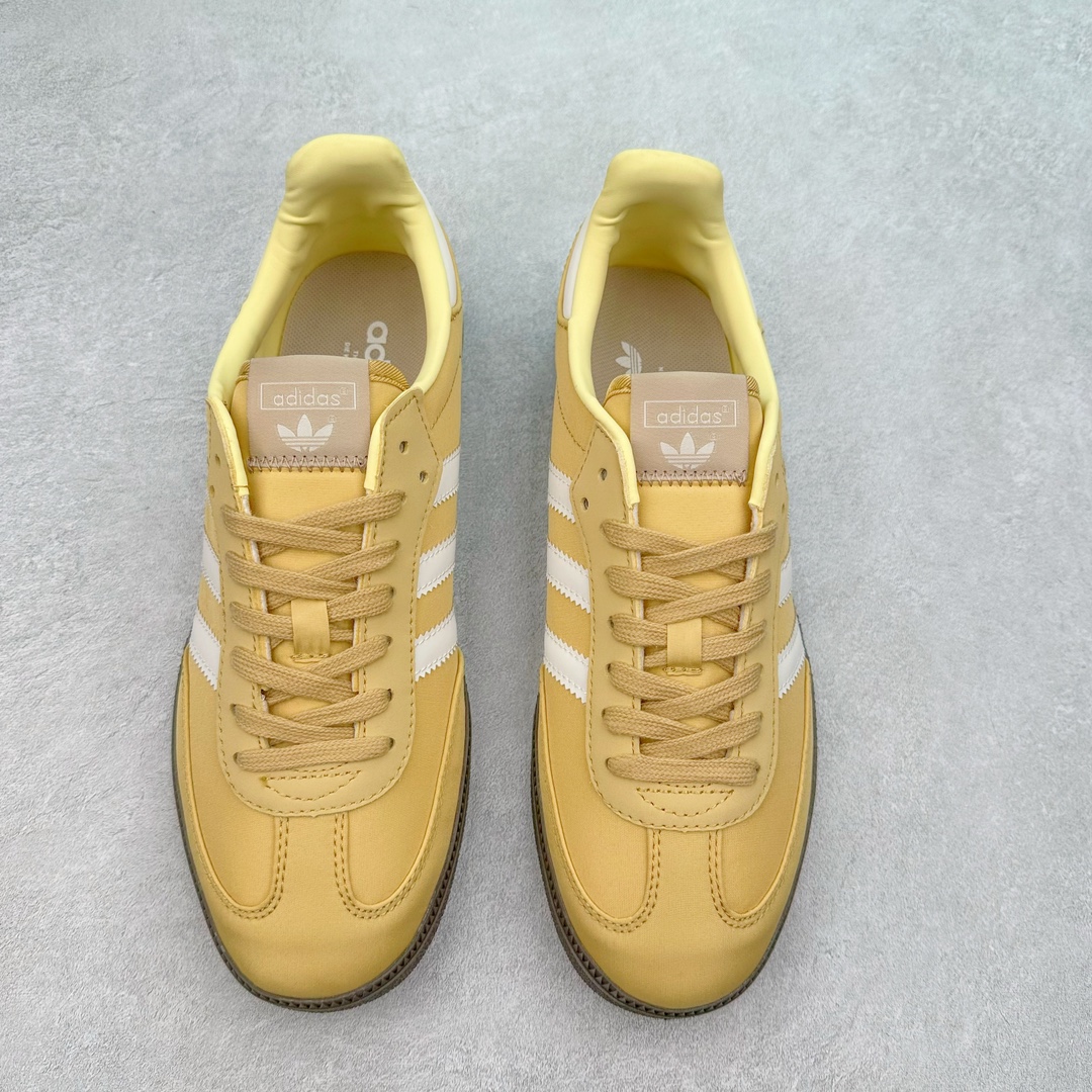 图片[2]-＃特价福利 AD Original Samba OG/Gazelle Indoor Trainers 复古经典轻便板鞋 口碑大厂出品 品控大底版型不断改良更新 全套原纸板楦头开发 确保原汁原味 完美呈现桑巴版型 一比一鞋头弧度高度鞋身弧度 此版本只针对中端市场 皮料材质有所更替 其他数据细节工艺流程均保持一致 绝不口嗨 细节品控鞋型随意对比 正确烫金高频细节 原装纳米超迁皮料 独家私模橡胶大底 原盒原配 这款桑巴鞋展示了高质量的工艺 带有装饰的超锁缝制和无缝的手感 柔软、柔软的皮革造型和标志性的3条纹完成了精致的外观 正规合身鞋带 鞋面上有绒面鞋垫 橡胶鞋底 享受正畸套筒软感 自50年代首次亮相以来就一直在赢得粉丝的青睐 尺码：36 36.5 37.5 38 38.5 39 40 40.5 41 42 42.5 43 44 44.5 45-选品中心