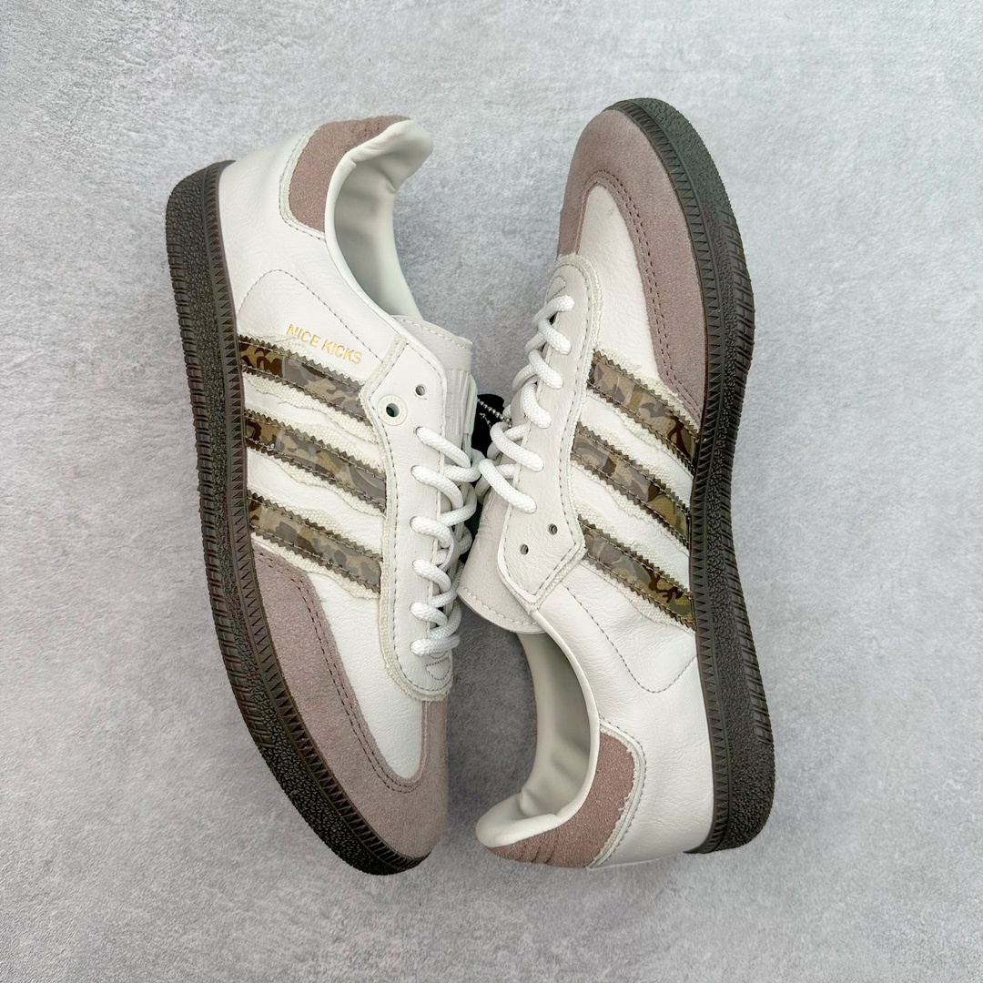 图片[3]-＃特价福利 AD Original Samba OG/Gazelle Indoor Trainers 复古经典轻便板鞋 口碑大厂出品 品控大底版型不断改良更新 全套原纸板楦头开发 确保原汁原味 完美呈现桑巴版型 一比一鞋头弧度高度鞋身弧度 此版本只针对中端市场 皮料材质有所更替 其他数据细节工艺流程均保持一致 绝不口嗨 细节品控鞋型随意对比 正确烫金高频细节 原装纳米超迁皮料 独家私模橡胶大底 原盒原配 这款桑巴鞋展示了高质量的工艺 带有装饰的超锁缝制和无缝的手感 柔软、柔软的皮革造型和标志性的3条纹完成了精致的外观 正规合身鞋带 鞋面上有绒面鞋垫 橡胶鞋底 享受正畸套筒软感 自50年代首次亮相以来就一直在赢得粉丝的青睐 尺码：36 36.5 37.5 38 38.5 39 40 40.5 41 42 42.5 43 44 44.5 45-选品中心