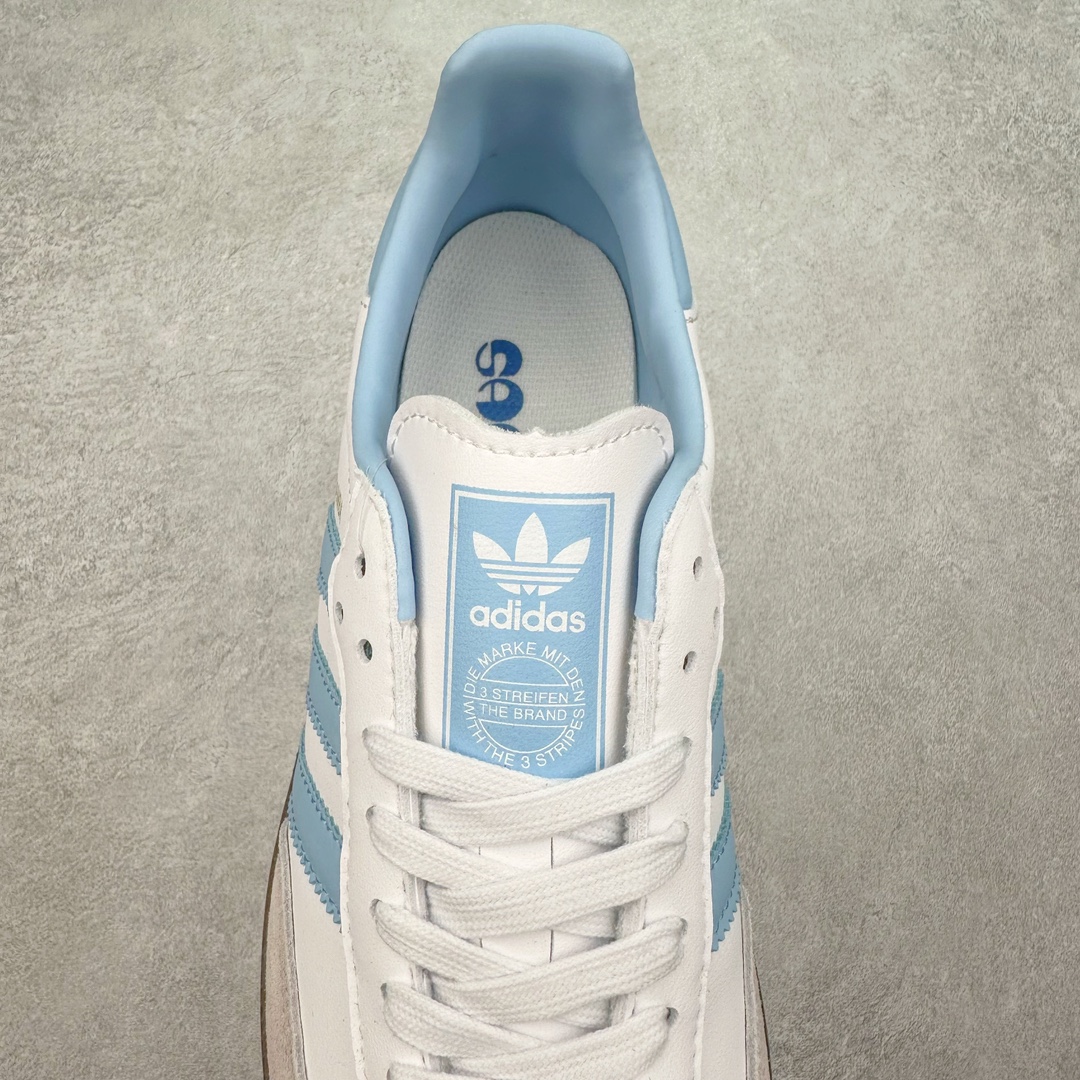 图片[5]-＃特价福利 AD Original Samba OG/Gazelle Indoor Trainers 复古经典轻便板鞋 口碑大厂出品 品控大底版型不断改良更新 全套原纸板楦头开发 确保原汁原味 完美呈现桑巴版型 一比一鞋头弧度高度鞋身弧度 此版本只针对中端市场 皮料材质有所更替 其他数据细节工艺流程均保持一致 绝不口嗨 细节品控鞋型随意对比 正确烫金高频细节 原装纳米超迁皮料 独家私模橡胶大底 原盒原配 这款桑巴鞋展示了高质量的工艺 带有装饰的超锁缝制和无缝的手感 柔软、柔软的皮革造型和标志性的3条纹完成了精致的外观 正规合身鞋带 鞋面上有绒面鞋垫 橡胶鞋底 享受正畸套筒软感 自50年代首次亮相以来就一直在赢得粉丝的青睐 尺码：36 36.5 37.5 38 38.5 39 40 40.5 41 42 42.5 43 44 44.5 45-选品中心