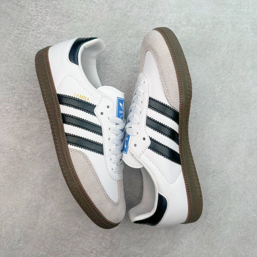 图片[3]-＃特价福利 AD Original Samba OG/Gazelle Indoor Trainers 复古经典轻便板鞋 口碑大厂出品 品控大底版型不断改良更新 全套原纸板楦头开发 确保原汁原味 完美呈现桑巴版型 一比一鞋头弧度高度鞋身弧度 此版本只针对中端市场 皮料材质有所更替 其他数据细节工艺流程均保持一致 绝不口嗨 细节品控鞋型随意对比 正确烫金高频细节 原装纳米超迁皮料 独家私模橡胶大底 原盒原配 这款桑巴鞋展示了高质量的工艺 带有装饰的超锁缝制和无缝的手感 柔软、柔软的皮革造型和标志性的3条纹完成了精致的外观 正规合身鞋带 鞋面上有绒面鞋垫 橡胶鞋底 享受正畸套筒软感 自50年代首次亮相以来就一直在赢得粉丝的青睐 尺码：36 36.5 37.5 38 38.5 39 40 40.5 41 42 42.5 43 44 44.5 45-选品中心