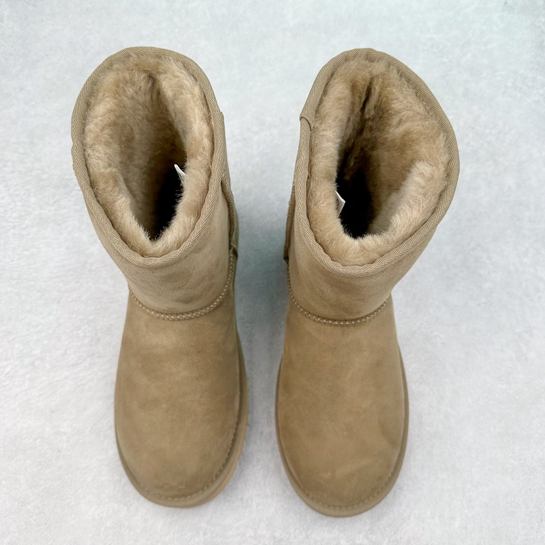 图片[2]-＃GD UGG 6223经典秋冬羊皮毛一体雪地靴 隆丰A级澳洲进口羊皮毛一体 完全遵循ZP工艺流程 代工厂原厂版师 秉承无原鞋不开发选择 注重每一处细节 市面最正版型 TREADLITE\\\”轻翼\\\”科技外底 轻便/耐用/柔韧/桩型【售后郑重承诺】一个月内若出现重大脱胶/断底等质量问题 直接为您换新 翻毛皮鞋面 细腻亲肤再生聚酯纤维滚边 舒适易打理 保暖性佳 UGG plush™ 里衬和内底 茸软亲肤 舒适暖足 经典鞋型搭配轻盈厚底 稳稳拿捏秋冬出街时髦造型 Treadlite by UGG 轻翼大底 轻盈缓震 为双足减负 舒适轻便 助你轻松畅玩整天 尺码：35 36 37 38 39 40-选品中心