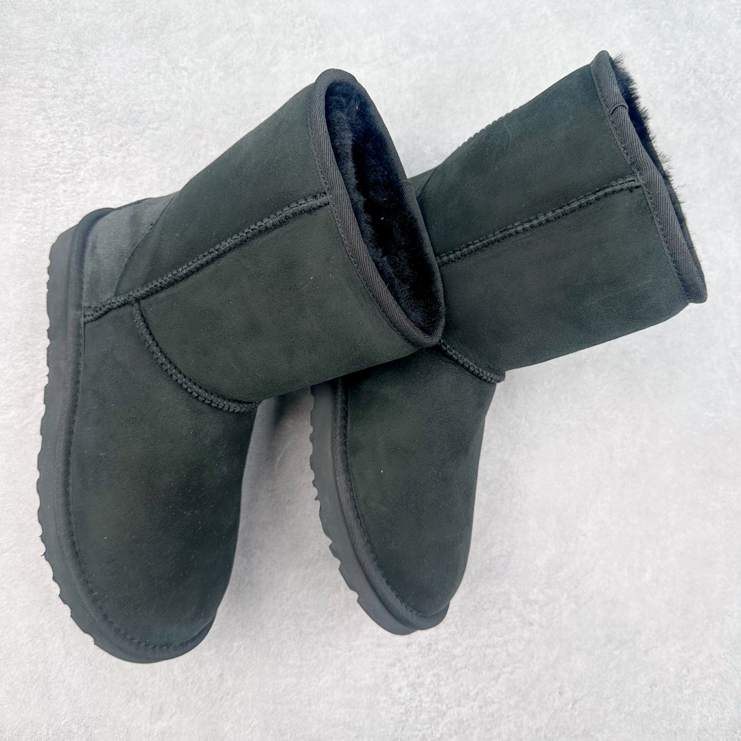 图片[3]-＃GD UGG 6223经典秋冬羊皮毛一体雪地靴 隆丰A级澳洲进口羊皮毛一体 完全遵循ZP工艺流程 代工厂原厂版师 秉承无原鞋不开发选择 注重每一处细节 市面最正版型 TREADLITE\\\”轻翼\\\”科技外底 轻便/耐用/柔韧/桩型【售后郑重承诺】一个月内若出现重大脱胶/断底等质量问题 直接为您换新 翻毛皮鞋面 细腻亲肤再生聚酯纤维滚边 舒适易打理 保暖性佳 UGG plush™ 里衬和内底 茸软亲肤 舒适暖足 经典鞋型搭配轻盈厚底 稳稳拿捏秋冬出街时髦造型 Treadlite by UGG 轻翼大底 轻盈缓震 为双足减负 舒适轻便 助你轻松畅玩整天 尺码：35 36 37 38 39 40-选品中心