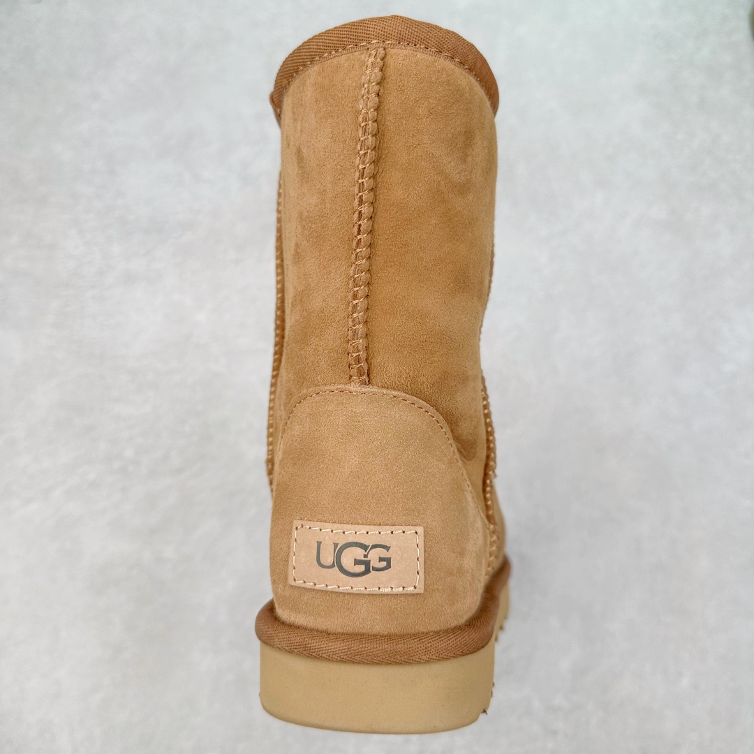 图片[8]-＃GD UGG 6223经典秋冬羊皮毛一体雪地靴 隆丰A级澳洲进口羊皮毛一体 完全遵循ZP工艺流程 代工厂原厂版师 秉承无原鞋不开发选择 注重每一处细节 市面最正版型 TREADLITE\\\”轻翼\\\”科技外底 轻便/耐用/柔韧/桩型【售后郑重承诺】一个月内若出现重大脱胶/断底等质量问题 直接为您换新 翻毛皮鞋面 细腻亲肤再生聚酯纤维滚边 舒适易打理 保暖性佳 UGG plush™ 里衬和内底 茸软亲肤 舒适暖足 经典鞋型搭配轻盈厚底 稳稳拿捏秋冬出街时髦造型 Treadlite by UGG 轻翼大底 轻盈缓震 为双足减负 舒适轻便 助你轻松畅玩整天 尺码：35 36 37 38 39 40-选品中心