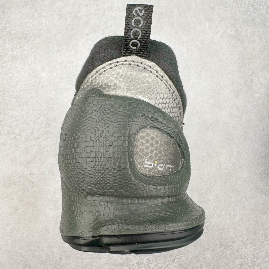 图片[8]-ECCO爱步2024年新款户外鞋防水透气越野跑鞋 健步踪迹系列 鞋面设有GORE-TEX防水薄膜 给你贴心防水保护 防水透气 直接注塑工艺连接鞋面与鞋底 一体成型 合脚稳固 BIOM自然律动科技鞋楦 符合人体工学 长效缓震带来裸足体验 橡胶大底 结合橡胶凸起鞋钉设计 适应多种地形 提供强劲抓地力与耐磨性 稳定支撑 越野无束 尺码：39 40 41 42 43 44（正常码）-选品中心