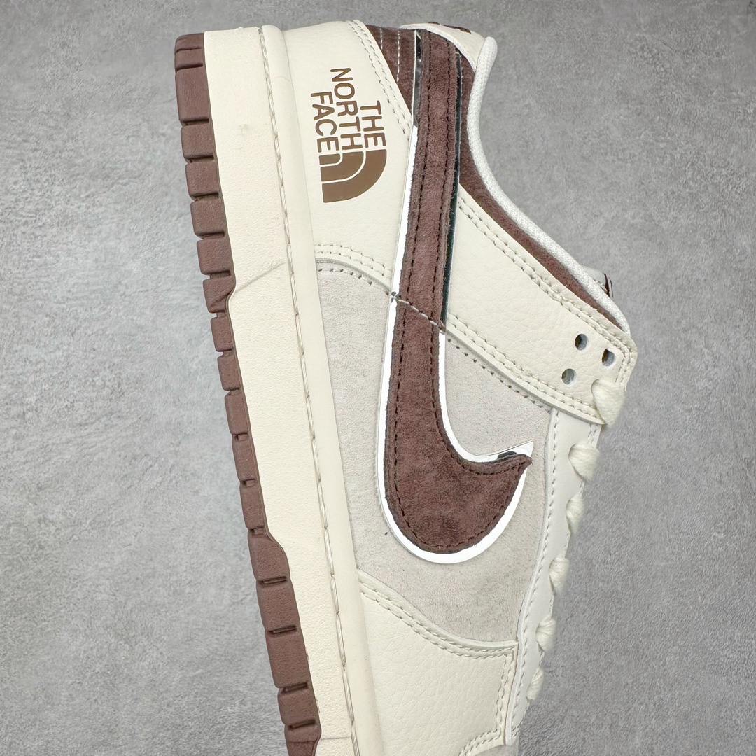 图片[7]-NK Dunk Low 定制配色 DQ1098-515 大厂出品 极力推荐 原装头层材料 独家版型蒸餾加工帶來的是更好的视觉和脚感体验大厂纯原品质出货 清洁度 电绣工艺 皮料切割干净无任何毛边 细节完美 尺码：36 36.5 37.5 38 38.5 39 40 40.5 41 42 42.5 43 44 44.5 45 46 47.5-选品中心