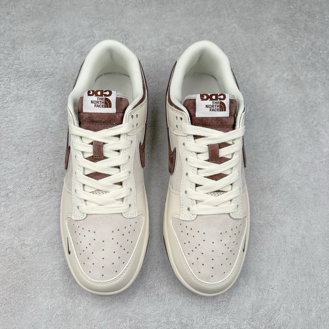 图片[2]-NK Dunk Low 定制配色 DQ1098-515 大厂出品 极力推荐 原装头层材料 独家版型蒸餾加工帶來的是更好的视觉和脚感体验大厂纯原品质出货 清洁度 电绣工艺 皮料切割干净无任何毛边 细节完美 尺码：36 36.5 37.5 38 38.5 39 40 40.5 41 42 42.5 43 44 44.5 45 46 47.5-选品中心