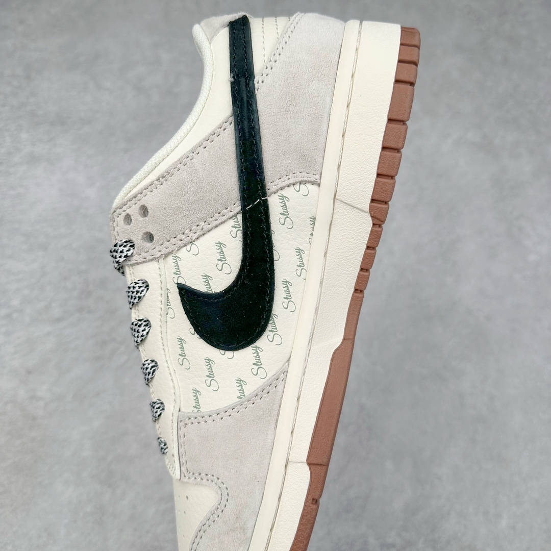 图片[7]-NK Dunk Low 定制配色 CF3688-031 大厂出品 极力推荐 原装头层材料 独家版型蒸餾加工帶來的是更好的视觉和脚感体验大厂纯原品质出货 清洁度 电绣工艺 皮料切割干净无任何毛边 细节完美 尺码：36 36.5 37.5 38 38.5 39 40 40.5 41 42 42.5 43 44 44.5 45 46 47.5-选品中心