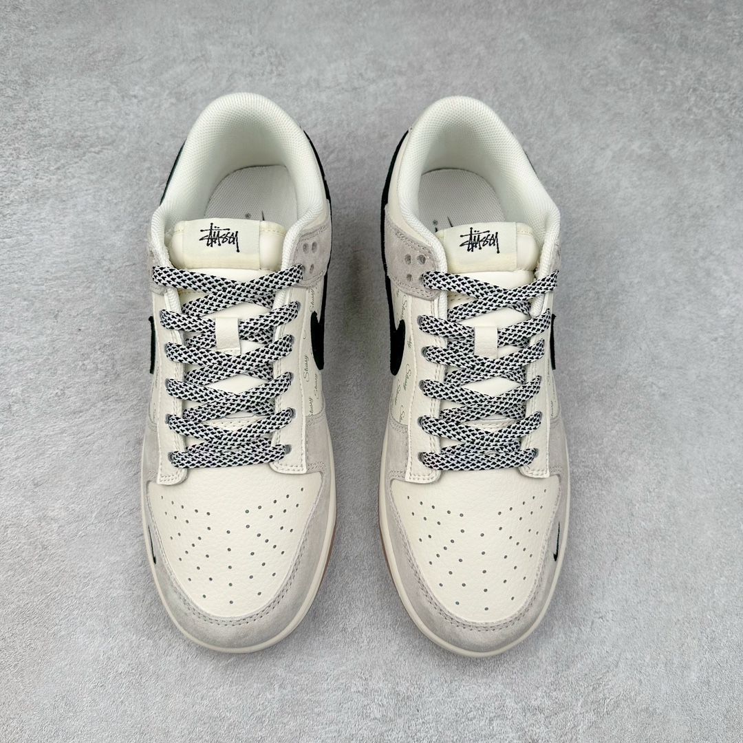 图片[2]-NK Dunk Low 定制配色 CF3688-031 大厂出品 极力推荐 原装头层材料 独家版型蒸餾加工帶來的是更好的视觉和脚感体验大厂纯原品质出货 清洁度 电绣工艺 皮料切割干净无任何毛边 细节完美 尺码：36 36.5 37.5 38 38.5 39 40 40.5 41 42 42.5 43 44 44.5 45 46 47.5-选品中心