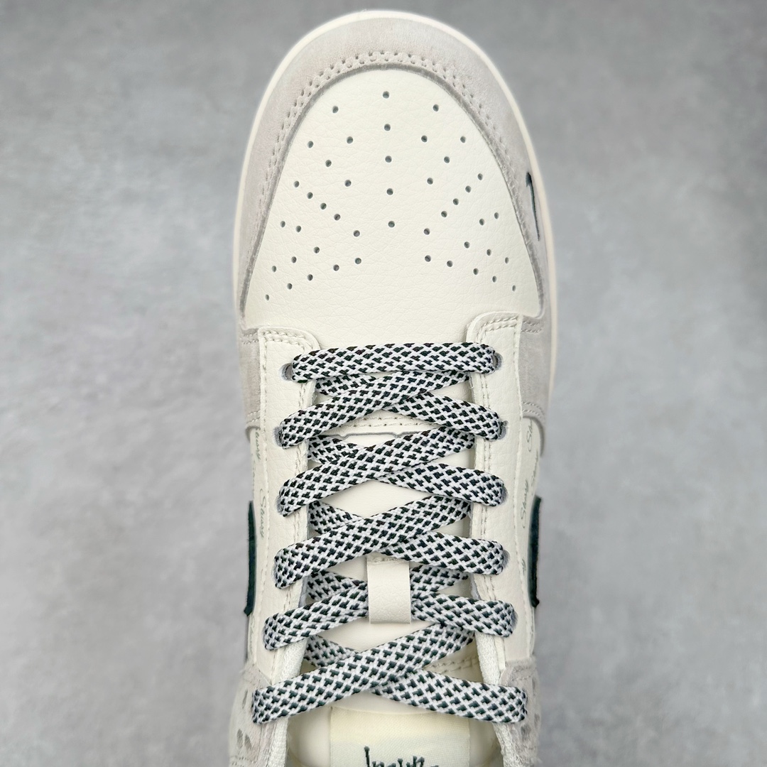 图片[4]-NK Dunk Low 定制配色 CF3688-031 大厂出品 极力推荐 原装头层材料 独家版型蒸餾加工帶來的是更好的视觉和脚感体验大厂纯原品质出货 清洁度 电绣工艺 皮料切割干净无任何毛边 细节完美 尺码：36 36.5 37.5 38 38.5 39 40 40.5 41 42 42.5 43 44 44.5 45 46 47.5-选品中心