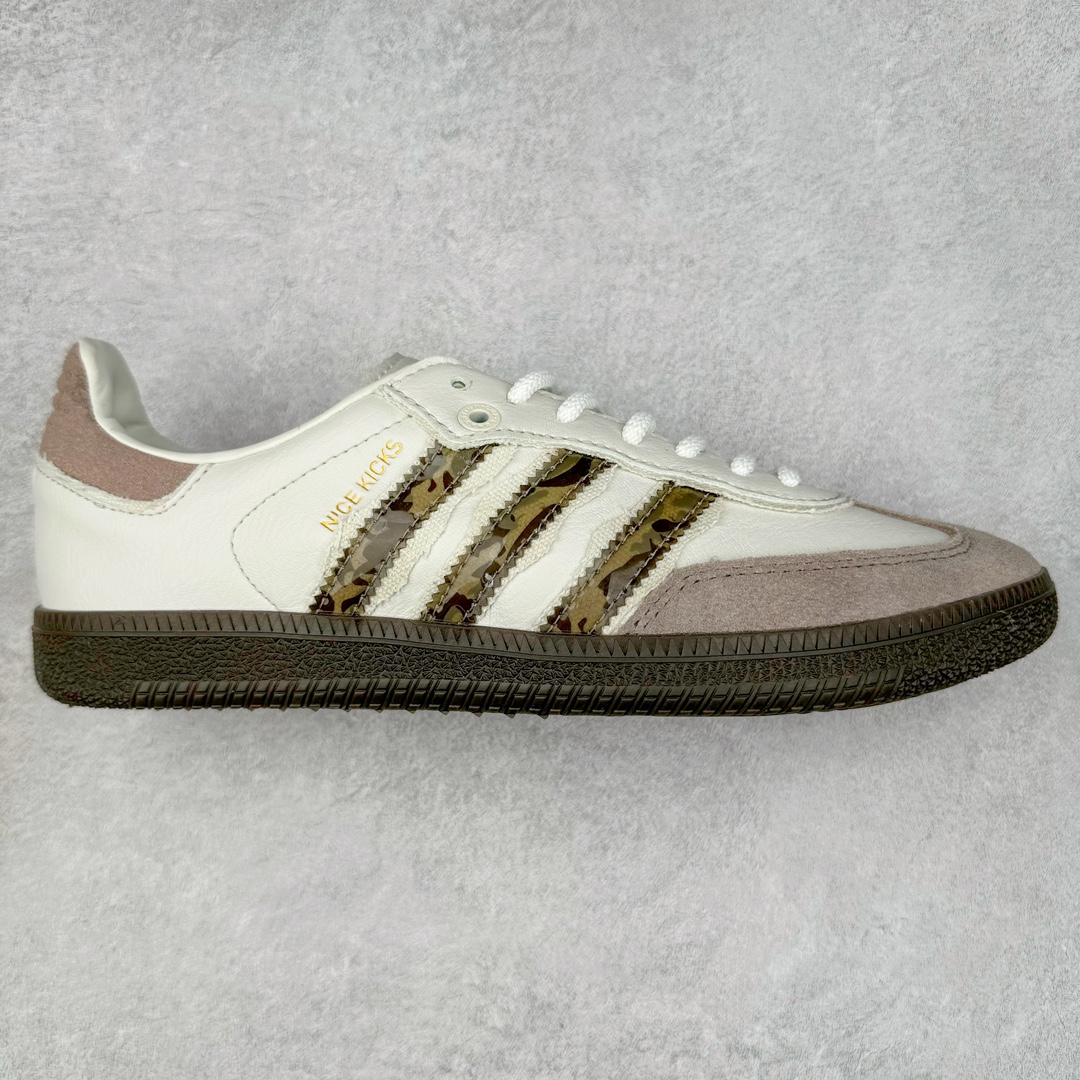 图片[2]-＃特价福利 AD Original Samba OG/Gazelle Indoor Trainers 复古经典轻便板鞋 口碑大厂出品 品控大底版型不断改良更新 全套原纸板楦头开发 确保原汁原味 完美呈现桑巴版型 一比一鞋头弧度高度鞋身弧度 此版本只针对中端市场 皮料材质有所更替 其他数据细节工艺流程均保持一致 绝不口嗨 细节品控鞋型随意对比 正确烫金高频细节 原装纳米超迁皮料 独家私模橡胶大底 原盒原配 这款桑巴鞋展示了高质量的工艺 带有装饰的超锁缝制和无缝的手感 柔软、柔软的皮革造型和标志性的3条纹完成了精致的外观 正规合身鞋带 鞋面上有绒面鞋垫 橡胶鞋底 享受正畸套筒软感 自50年代首次亮相以来就一直在赢得粉丝的青睐 尺码：36 36.5 37.5 38 38.5 39 40 40.5 41 42 42.5 43 44 44.5 45-选品中心