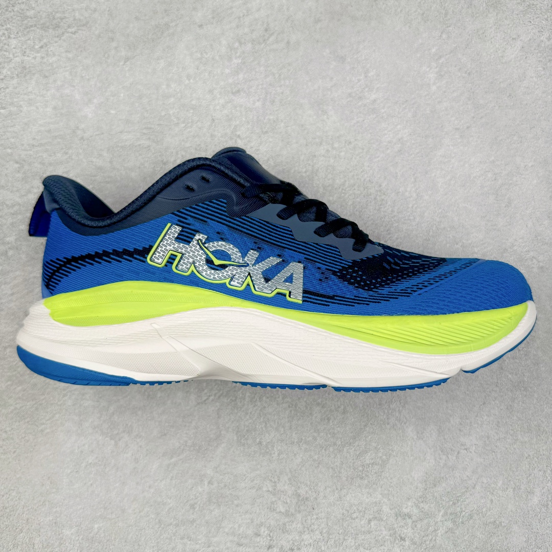 HOKA ONE ONE SKY Flow 低帮舒适百搭防滑耐磨低帮休闲跑步鞋男女同款 始终致力于为所有跑者提供更新、更好的跑步装备 相比常规跑鞋 HOKA ONE ONE特别研发使用性能独特的几何形跑鞋中底 此种鞋底更厚、更高、回弹性也更好 除了卓越的缓冲性能 它还能为各种阶段的跑者带来更具动感、更加稳定的跑步体验 HOKA One One从设计之初就清楚意识到 要保证跑者步幅的均匀一致 双脚自然而然的运动至关重要 尺码：36 36.5 37.5 38 38.5 39 40 40.5 41 42 42.5 43 44 44.5 45-选品中心