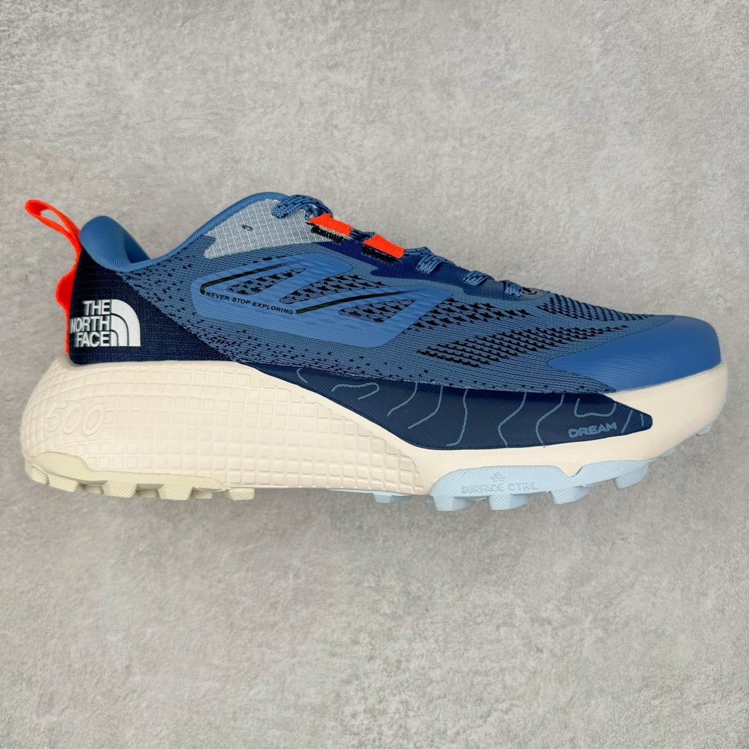 THE NORTH FACE 北面防滑耐磨防水低帮户外功能鞋 有许多相当专业的户外爱好者 非常关心像是越野跑、专业登山鞋等一系列的户外鞋款开箱 本次介绍比较不一样的休闲机能鞋 带来登山朋友爱用的户外品牌北面The North Face的休闲系列徒步鞋款介绍，希望能提供大家于生活与轻旅行的不同选择。不少户外运动爱好者喜欢的专业登山品牌（北面）The North Face自1966年创立，由两位热爱登山徒步的年轻登山者于美西旧金山开创，不断透过研发与创新，并且将最先进的技术结合在服装与鞋款设计，生产多种外型帅气且专业能力非常强的户外服饰，备受欢迎。户外版有许多相当专业的户外爱好者，非常关心像是越野跑、专业登山鞋等一系列的户外鞋款开箱，本次介绍比较不一样的休闲机能鞋，带来登山朋友爱用的户外品牌北面The North Face的休闲系列徒步鞋款介绍，希望能提供大家于生活与轻旅行的不同选择。此鞋并非归类在专业登山鞋家族中，而是以高性价比、适合日常训练作为主推卖点，对登山初学的朋友来说，这双鞋耐磨与耐穿程度更是入手的绝佳理由，但是对进阶登山者而言，此鞋可能无法战胜难度更高的徒步登山路线。脚感与登山靴的稳健非常不一样，也不是越野跑鞋的野性、更非慢跑鞋的敏捷，个人觉得此鞋足感非常独特，XtraFoam中底的泡沫材质非常柔软，即使没有鞋带系统辅助，但是EXTS外底抓地系统底纹够深，每一步都十分平稳。尺码：39 40 40.5 41 42 42.5 43 44 44.5 45-选品中心