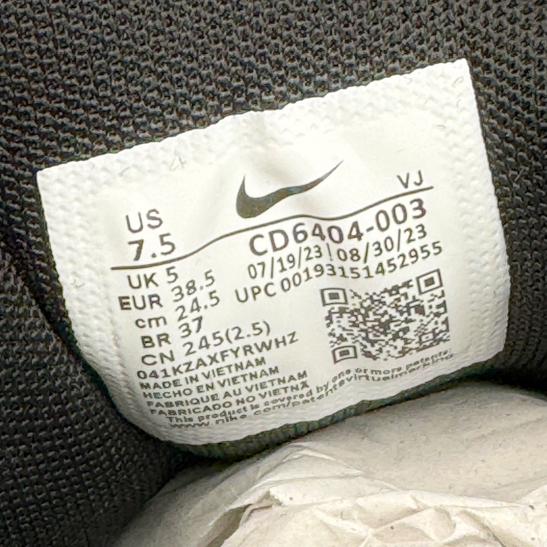 图片[12]-＃HP纯原 NK P-6000 系列低帮复古老爹风休闲运动舒适慢跑鞋 CD6404-003 购入原鞋原装纸板楦头开发 独家私模四层组合大底 市场唯一正确版本 良心定价 新配色陆续出货 进口三文治网面 融合 Pegasus 过往运动鞋设计 助力 21 世纪早期跑步运动跃升时尚新高度 采用透气网眼布、运动风格线条和耐穿覆面 兼具吸睛外观和舒适感受 中底泡绵以田径赛道为灵感 打造厚实设计 缔造出众缓震性能 尺码：36 36.5 37.5 38 38.5 39 40 40.5 41 42 42.5 43 44 44.5 45 46-选品中心