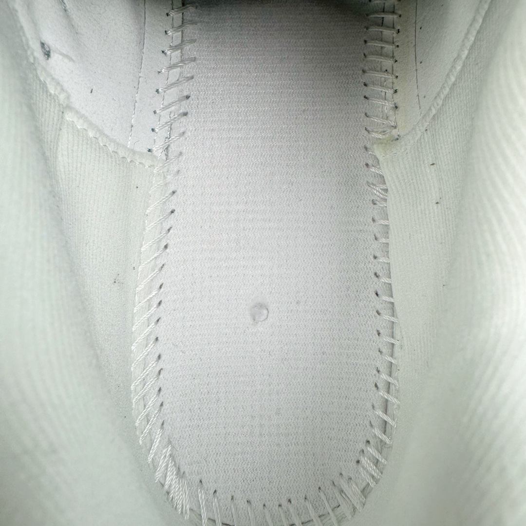 图片[19]-＃TG纯原 NK Revolution 13 Wide 回游者13代系列低帮轻质缓震透气休闲运动跑步鞋“网织白蓝”FD6454-103 无论你是跑步新手还是迫切想提速的专业跑者，Nike Downshifter 13 公路跑步鞋都能伴你轻松驾驭。鞋面结合缓震耐穿性能，为你造就又一个得力装备，或是助你朝着目标迈进。尺码：39 40 40.5 41 42 42.5 43 44 44.5 45-选品中心