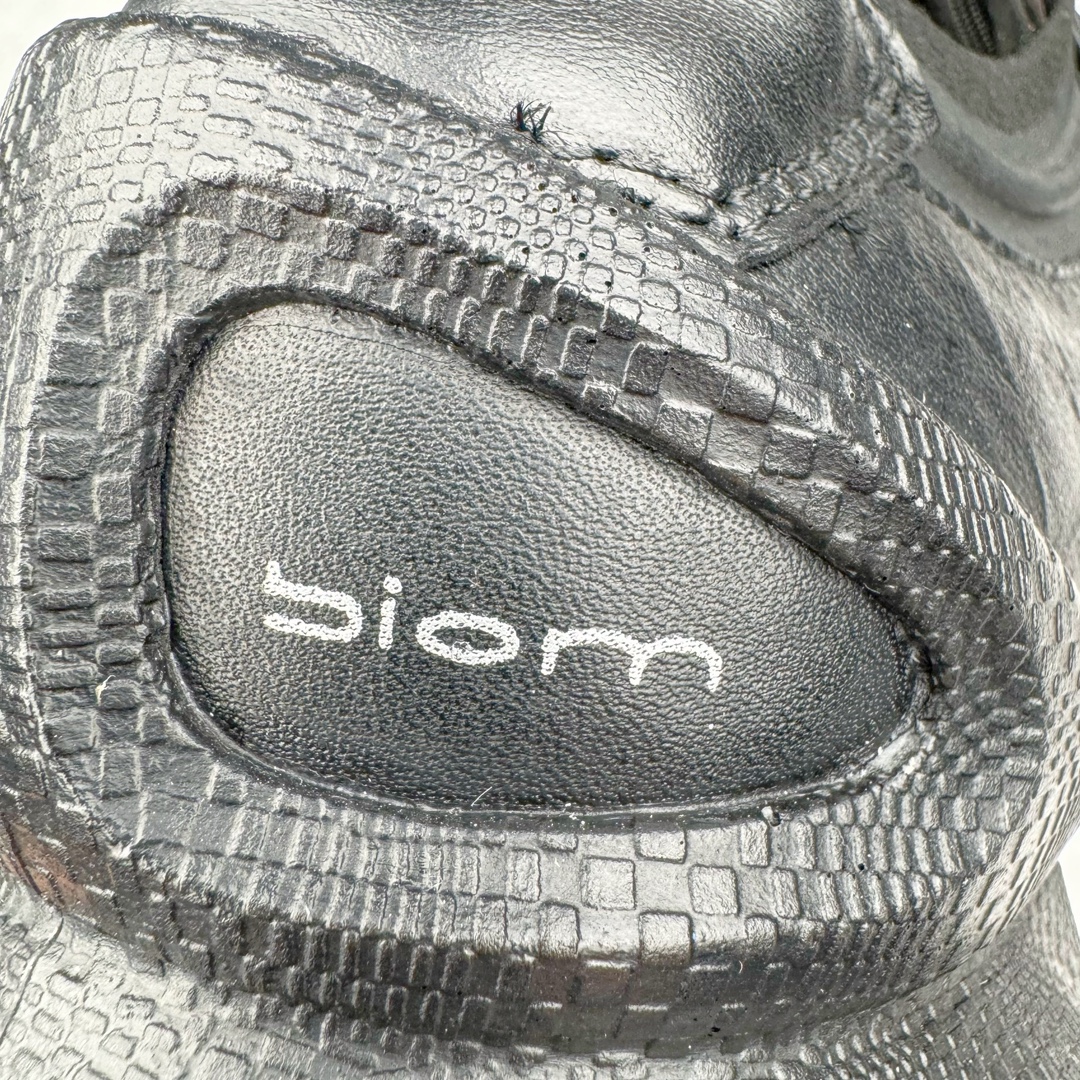 图片[17]-＃莞产 ECCO爱步2024年新款户外鞋防水透气越野跑鞋 鞋面设有GORE-TEX防水薄膜 给你贴心防水保护 防水透气 直接注塑工艺连接鞋面与鞋底 一体成型 合脚稳固 BIOM自然律动科技鞋楦 符合人体工学 长效缓震带来裸足体验 橡胶大底 结合橡胶凸起鞋钉设计 适应多种地形 提供强劲抓地力与耐磨性 稳定支撑 越野无束 尺码：39 40 41 42 43 44（正常码）-选品中心