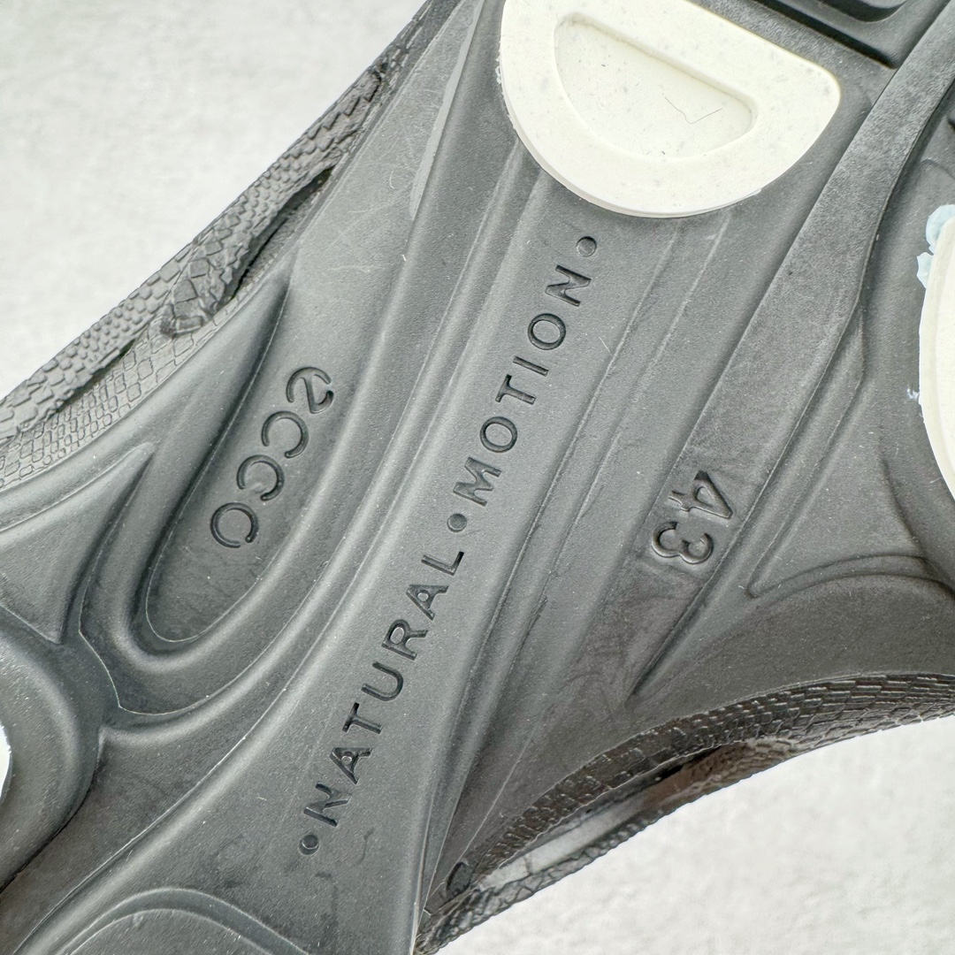 图片[19]-＃莞产 ECCO爱步2024年新款户外鞋防水透气越野跑鞋 鞋面设有GORE-TEX防水薄膜 给你贴心防水保护 防水透气 直接注塑工艺连接鞋面与鞋底 一体成型 合脚稳固 BIOM自然律动科技鞋楦 符合人体工学 长效缓震带来裸足体验 橡胶大底 结合橡胶凸起鞋钉设计 适应多种地形 提供强劲抓地力与耐磨性 稳定支撑 越野无束 尺码：39 40 41 42 43 44（正常码）-选品中心