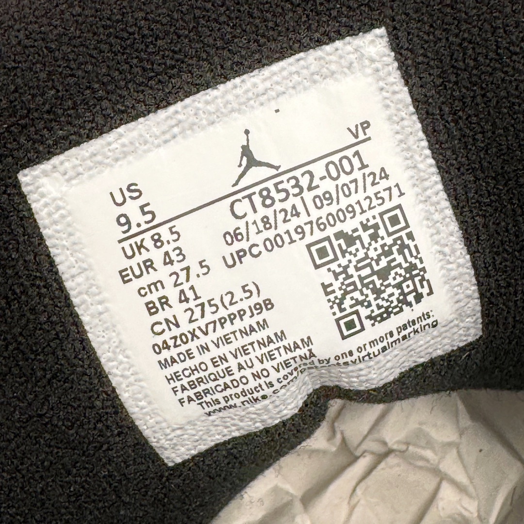 图片[13]-＃QD纯原 Air Jordan AJ3 Retro 黑猫 CK9246-168 圈内最强三代系列 匠心打造 开发时长超过半年 目前可过各类鉴定或无法鉴定 裸鞋随便操作 全套原纸板楦头开发 原厂大底磨具加持立体防滑纹理 原装可视Air Sole气垫 原汁原味最完美的三代版型 唯一正确鞋头趴度弧度高度鞋身腰线 原厂TPU彩虹扎染后跟饰片 正确内里反口里网布 皮料菱角分明不变形无多余毛边 广东原厂zp同批次手工大底描漆拉丝 市场唯一原厂鞋扣模具 原厂织唛标 原厂飞人电绣工艺 尾指中部跳三针 独家绑鞋带手法 印刷中底布 四线拉帮 米色美纹纸贴合固定 进口港宝加持 后跟自然饱满 全鞋荧光划线卡点 追求极致完美 每一双都是工艺品 多重QC质检 超越公司货的品控标准 实实在在的免检产品 尺码：40 40.5 41 42 42.5 43 44 44.5 45 45.5 46 47.5 48.5-选品中心