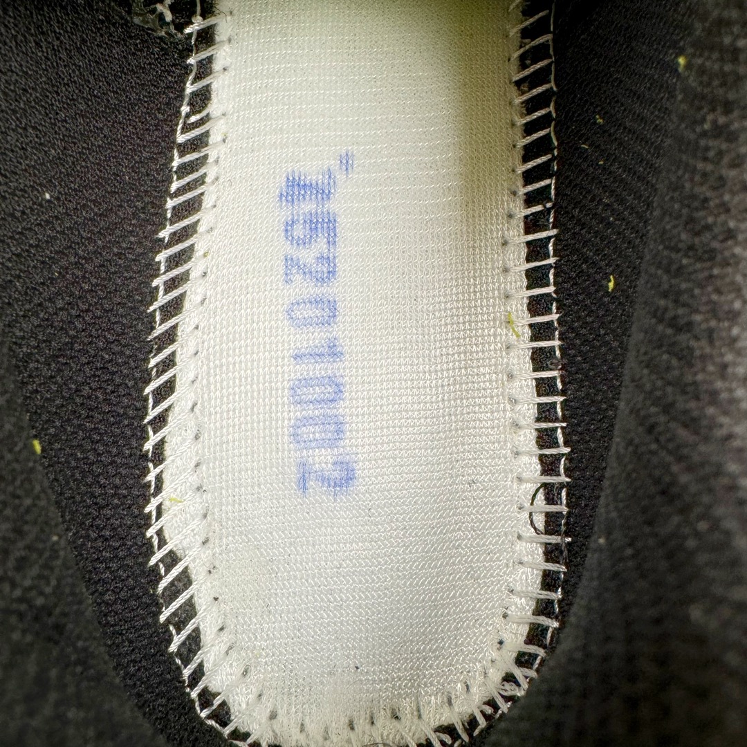 图片[11]-＃ZC总裁 Asics Gel-Kayano K14 亚瑟士系列复古舒适织物合成革减震防滑耐磨低帮休闲跑步鞋 市场顶级版本 原装纸板楦头开发 独家私模五层组合大底 原厂定制缓震硅胶加持 原盒原配 官方四联吊牌 一比一同步原鞋工艺和用料 鞋面原厂“三明治”多层网布 区别其他同价版本 鞋垫采用原厂OrthoLite欧索莱材质 非普通海玻璃鞋垫 后跟一样采用了GEL缓震胶 整体系列设计非常的科技感 锻炼跑步的同时让你一样时尚百搭 尺码：36 37 37.5 38 39 39.5 40 40.5 41.5 42 42.5 43.5 44 44.5 45 46-选品中心