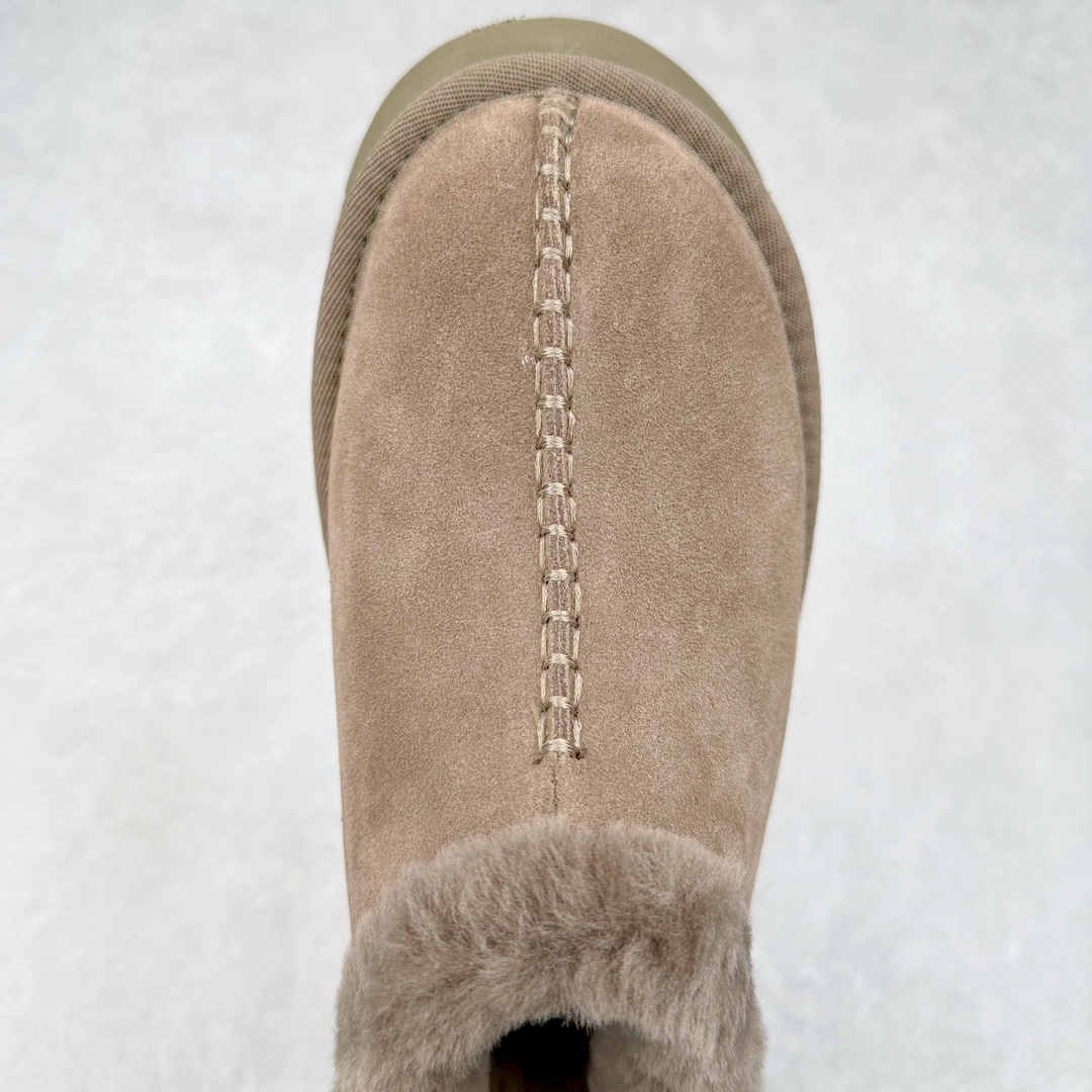 图片[4]-＃GD UGG 2510经典秋冬羊皮毛一体雪地靴 隆丰A级澳洲进口羊皮毛一体 完全遵循ZP工艺流程 代工厂原厂版师 秉承无原鞋不开发选择 注重每一处细节 市面最正版型 TREADLITE\\\”轻翼\\\”科技外底 轻便/耐用/柔韧/桩型【售后郑重承诺】一个月内若出现重大脱胶/断底等质量问题 直接为您换新 翻毛皮鞋面 细腻亲肤再生聚酯纤维滚边 舒适易打理 保暖性佳 UGG plush™ 里衬和内底 茸软亲肤 舒适暖足 经典鞋型搭配轻盈厚底 稳稳拿捏秋冬出街时髦造型 Treadlite by UGG 轻翼大底 轻盈缓震 为双足减负 舒适轻便 助你轻松畅玩整天 尺码：35 36 37 38 39 40-选品中心