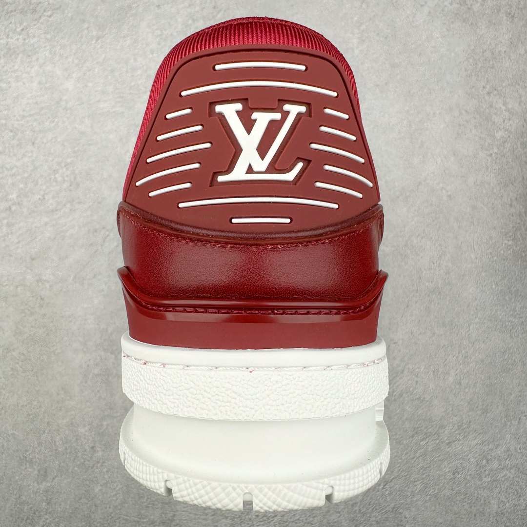 图片[8]-Louis Vuitton Trainer lv时装走秀运动鞋 高尔夫系列 全网最全配色更新最快 最成熟的做工稳定的品控 完美鞋型超高的清洁度 零毛边线头瑕疵 全套原楦原纸版原鞋开模 全网最具灵魂的版型 正确原装黄色鞋盒 正确中底印花 鞋面印花3D高频深度立体 全鞋电脑针车 紧密相连 针距密度一致 环保乳胶注塑鞋垫 厚度脚感还原原版 皮面裁剪部位 统一油边封口工艺 原装橡胶大底含胶量大底组合零偏差 专柜全套包装 防尘袋 说明书 质保卡 男女鞋 尺码：35 36 37 38 39 40 41 42 43 44 45-选品中心