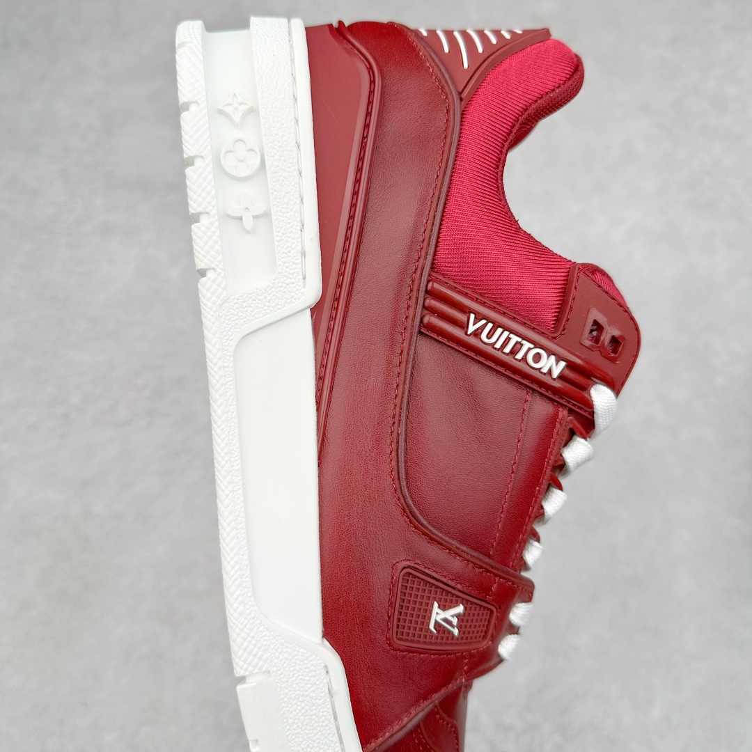 图片[6]-Louis Vuitton Trainer lv时装走秀运动鞋 高尔夫系列 全网最全配色更新最快 最成熟的做工稳定的品控 完美鞋型超高的清洁度 零毛边线头瑕疵 全套原楦原纸版原鞋开模 全网最具灵魂的版型 正确原装黄色鞋盒 正确中底印花 鞋面印花3D高频深度立体 全鞋电脑针车 紧密相连 针距密度一致 环保乳胶注塑鞋垫 厚度脚感还原原版 皮面裁剪部位 统一油边封口工艺 原装橡胶大底含胶量大底组合零偏差 专柜全套包装 防尘袋 说明书 质保卡 男女鞋 尺码：35 36 37 38 39 40 41 42 43 44 45-选品中心