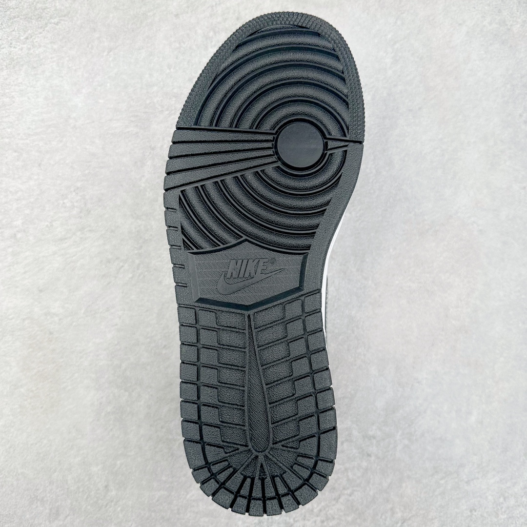 图片[9]-＃K版 Air Jordan AJ1 Mid 中帮 HV0789-010 原厂内置全掌气垫 A模大底 头层小牛皮 鞋舌AJ原厂专用牛津布+AJ专用反口珍珠布+原厂无杂质高弹内里海棉 特殊封边弹力鞋带 全网唯一头层牛皮 原鞋开模 拒绝公底 购置公司同步原材料 原汁原味 忠于原版‼️尺码：36 36.5 37.5 38 38.5 39 40 40.5 41 42 42.5 43 44 44.5 45 46 47.5-选品中心