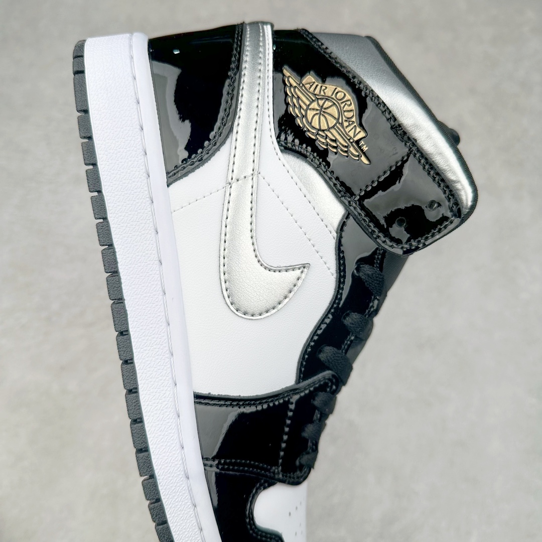 图片[6]-＃K版 Air Jordan AJ1 Mid 中帮 HV0789-010 原厂内置全掌气垫 A模大底 头层小牛皮 鞋舌AJ原厂专用牛津布+AJ专用反口珍珠布+原厂无杂质高弹内里海棉 特殊封边弹力鞋带 全网唯一头层牛皮 原鞋开模 拒绝公底 购置公司同步原材料 原汁原味 忠于原版‼️尺码：36 36.5 37.5 38 38.5 39 40 40.5 41 42 42.5 43 44 44.5 45 46 47.5-选品中心