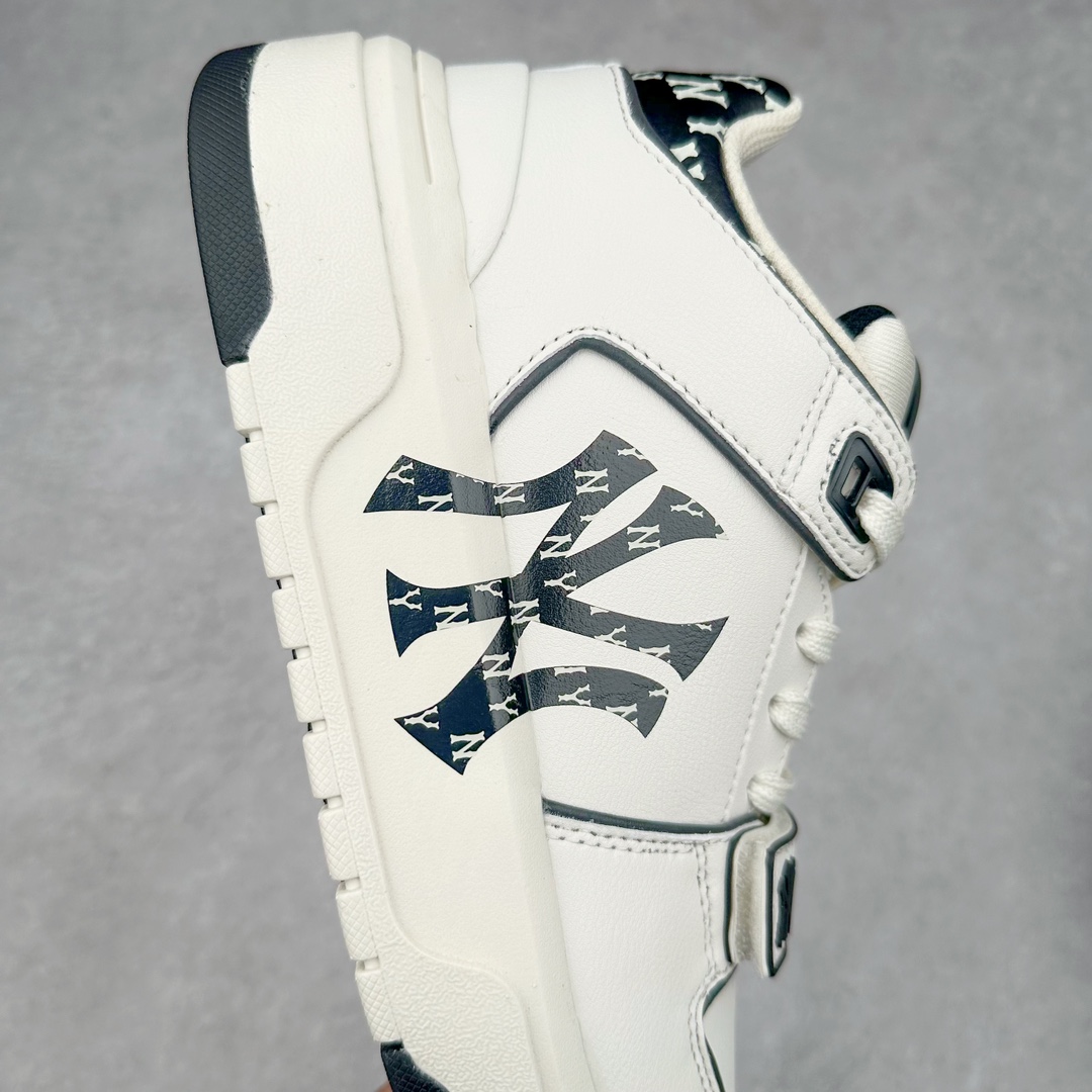 图片[6]-＃DT MLB Chunky Liner Basic 复古印花学长鞋系列低帮轻量增高厚底百搭休闲运动慢跑鞋板鞋 Korea韩国联名NY美国榄球纽约洋基队限定 目前可过轻松秒过各类鉴定 能操作的私聊 韩国代购专供 左脚内置NFC感应 区别市面贴纸假芯片 MLB专用菱形双针中底布 重点细节中底布带注胶孔 原厂NFC感应吊牌 支持鉴定 一个两位数 原盒原标 全套原楦原纸板原厂数据开发 中韩文保养标贴 绿色防霉片 平台代购专供 独家一比一RB+MD组合大底 高频后跟小人Logo精准对位立体饱满 正确网布加超迁鞋面 转印中底走线紧密 转印Logo工艺表层防刮不掉色 尺码：35 36 36.5 37.5 38 38.5 39 40 40.5 41 42 42.5 43 44 44.5 45-选品中心