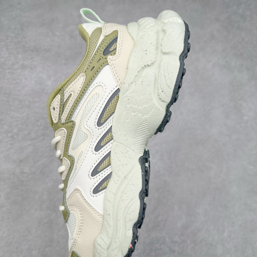 图片[7]-FILA FUSION Fluid 斐乐摩登潮牌防滑耐磨轻便运动鞋 FUSION 系列传承了 FILA 的百年基因，融入年轻运动及潮流文化，成为引领变革、创新突破的一代。以“1+N” 的跨界合作模式重现经典的同时创造经典。带来最出其不意的跨界合作惊喜。同时，FILAFUSION把FILA 的 DNA 融入到定制体验里，你可以随心制造厲于你的产品。FILA FUSION 的鞋家族涵盖了老爹鞋、跑步鞋、网球鞋、季节款。风格复古新潮，满足了时尚人士出行及各类运动的搭配需求，成为当下年轻人筷拥的鞋类品牌之一。FILA FUSION 走进年轻人的世界，通过年轻人运动，街舞，滑板，篮球，展现 FILA FUSION 的潮流态度和年轻文化。FILA FUSION 认为末来属于引领变革、创新突破的年轻一代，让我们一起构成 FILA 未来的蓝图吧！尺码：35.5 36 36.5 37.5 38 38.5 39 40 40.5 41 42 42.5 43 44 44.5 45 45.5-选品中心