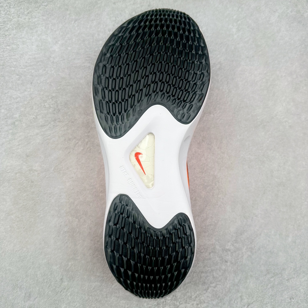 图片[9]-＃特价福利 NK Zoom Fly 5 飞行5代马拉松系列低帮透气休闲运动慢跑鞋 NK旗下跑鞋阵容持续迎来新成员 今回正式登场的鞋型为 Zoom Fly 5 全鞋大量采用回收材料制成 鞋面搭载创新 Flyknit 技术打造的编织网眼 同时考量了舒适、性能与可持续性 采用大型 ZoomX 中底与 Swoosh 徽标注入等变化 鞋侧还有「Push Limits + Break Barriers」字样叙述 尺码：36 36.5 37.5 38 38.5 39 40 40.5 41 42 42.5 43 44 44.5 45-选品中心