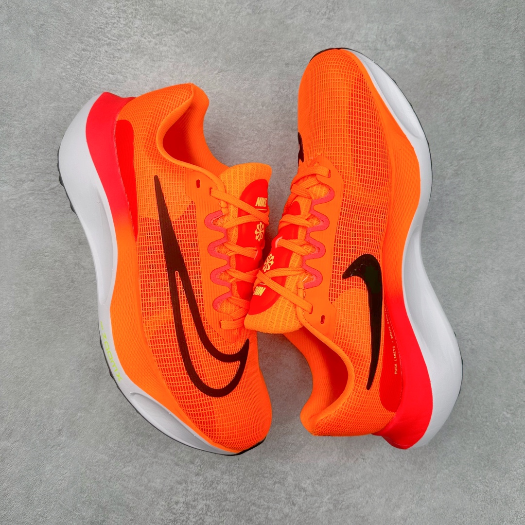 图片[3]-＃特价福利 NK Zoom Fly 5 飞行5代马拉松系列低帮透气休闲运动慢跑鞋 NK旗下跑鞋阵容持续迎来新成员 今回正式登场的鞋型为 Zoom Fly 5 全鞋大量采用回收材料制成 鞋面搭载创新 Flyknit 技术打造的编织网眼 同时考量了舒适、性能与可持续性 采用大型 ZoomX 中底与 Swoosh 徽标注入等变化 鞋侧还有「Push Limits + Break Barriers」字样叙述 尺码：36 36.5 37.5 38 38.5 39 40 40.5 41 42 42.5 43 44 44.5 45-选品中心