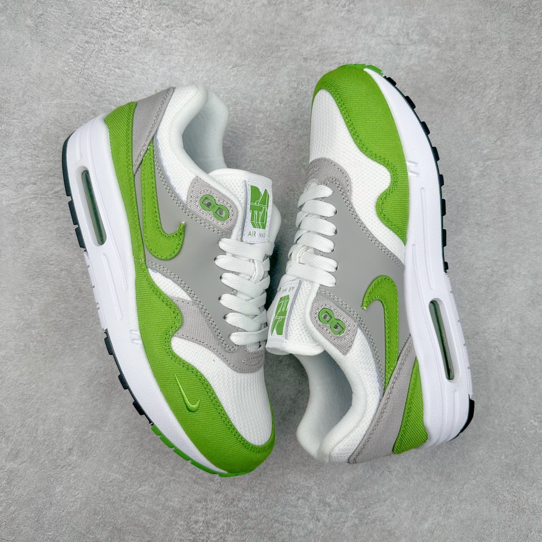 图片[3]-NK Air Max 1 初代复古气垫慢跑鞋 HF1012-300 由Tinker Hatfeld和Mark Parker在1987年设计 灵感来自于巴黎蓬皮杜中心 在参观了蓬皮杜中心之后提出了Air Max的标志性开窗可视气垫的理念 并将其实际开发成功 是NK史上第一双可视气垫跑鞋 凭借着Air Max气垫带来的舒适脚感和鞋面面料上的不断精进才使得Air Max 1在现如今都是复古慢跑鞋的首选 深厚的历史渊源 独特的流线形设计 极为复古的外观使得它深受鞋迷的喜爱 尺码：36 36.5 37.5 38 38.5 39 40 40.5 41 42 42.5 43 44 44.5 45-选品中心