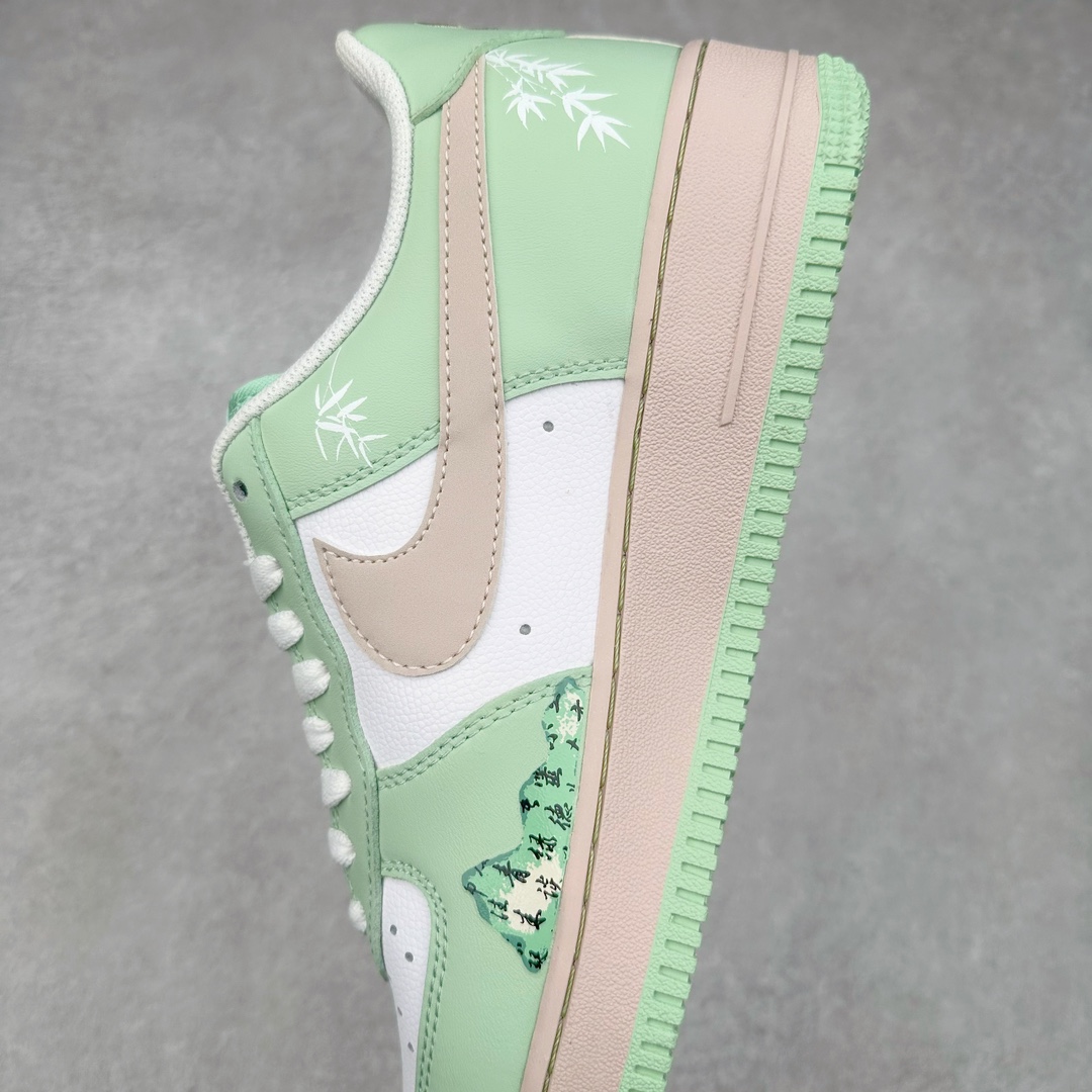 图片[7]-NK Air Force 1´07 Low 空军一号低帮百搭休闲运动板鞋 DB3301-099 柔软、弹性十足的缓震性能和出色的中底设计 横跨复古与现代的外型结合 造就出风靡全球 三十多年的Force 1 直到今天还深受青睐 尺码：36 36.5 37.5 38 38.5 39 40 40.5 41 42 42.5 43 44 44.5 45-选品中心