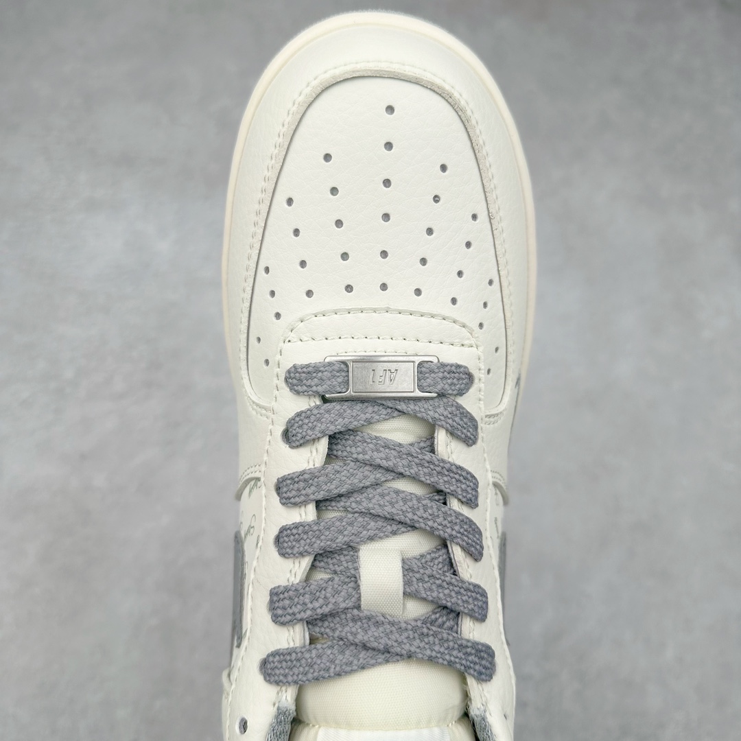 图片[4]-NK Air Force 1´07 Low 空军一号低帮百搭休闲运动板鞋 XZ3328-005 柔软、弹性十足的缓震性能和出色的中底设计 横跨复古与现代的外型结合 造就出风靡全球 三十多年的Force 1 直到今天还深受青睐 尺码：36 36.5 37.5 38 38.5 39 40 40.5 41 42 42.5 43 44 44.5 45-选品中心