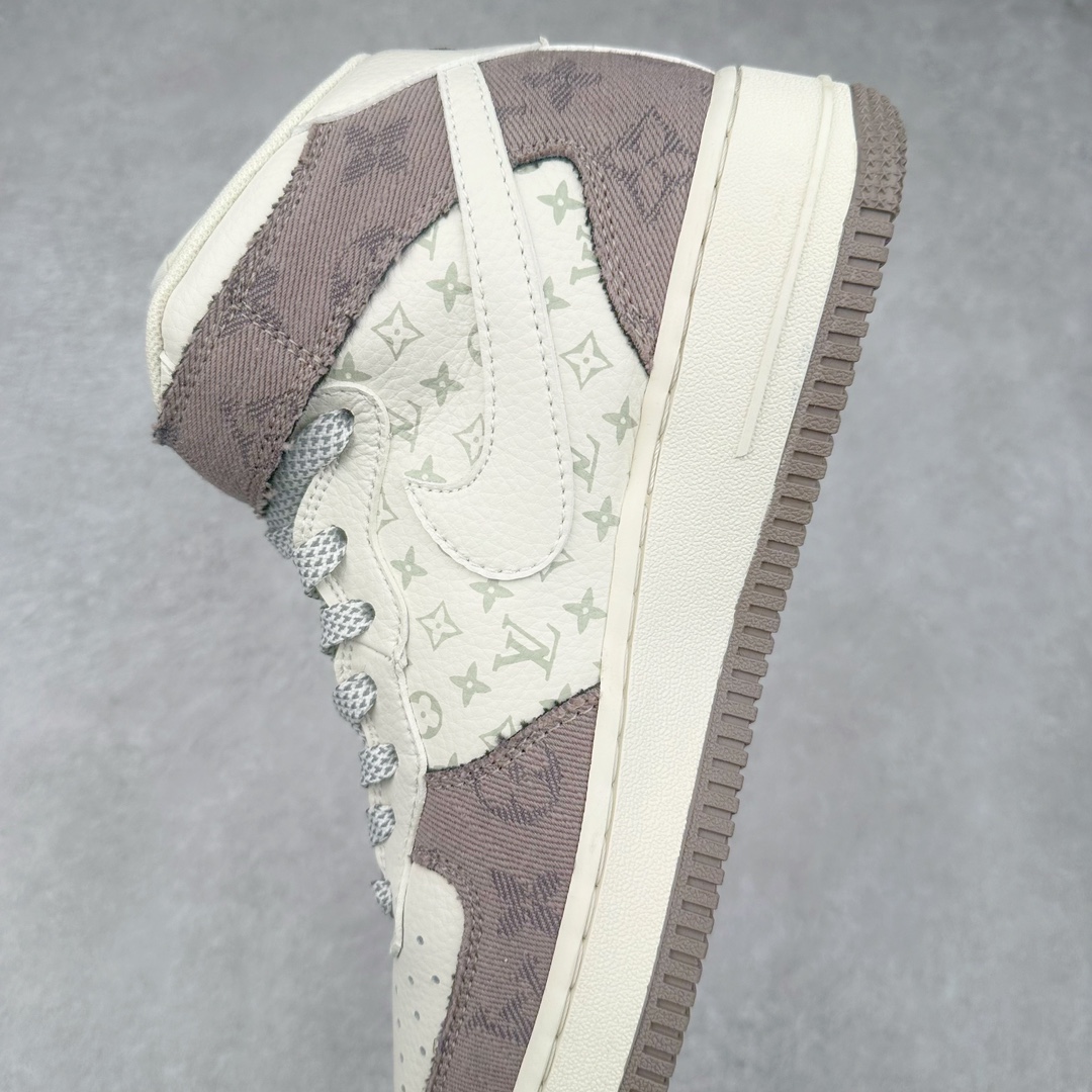 图片[7]-NK Air Force 1 Mid 空军一号中帮高帮百搭休闲运动板鞋 DQ7688-300 柔软、弹性十足的缓震性能和出色的中底设计 横跨复古与现代的外型结合 造就出风靡全球三十多年的Force 1 尺码：36 36.5 37.5 38 38.5 39 40 40.5 41 42 42.5 43 44 44.5 45-选品中心