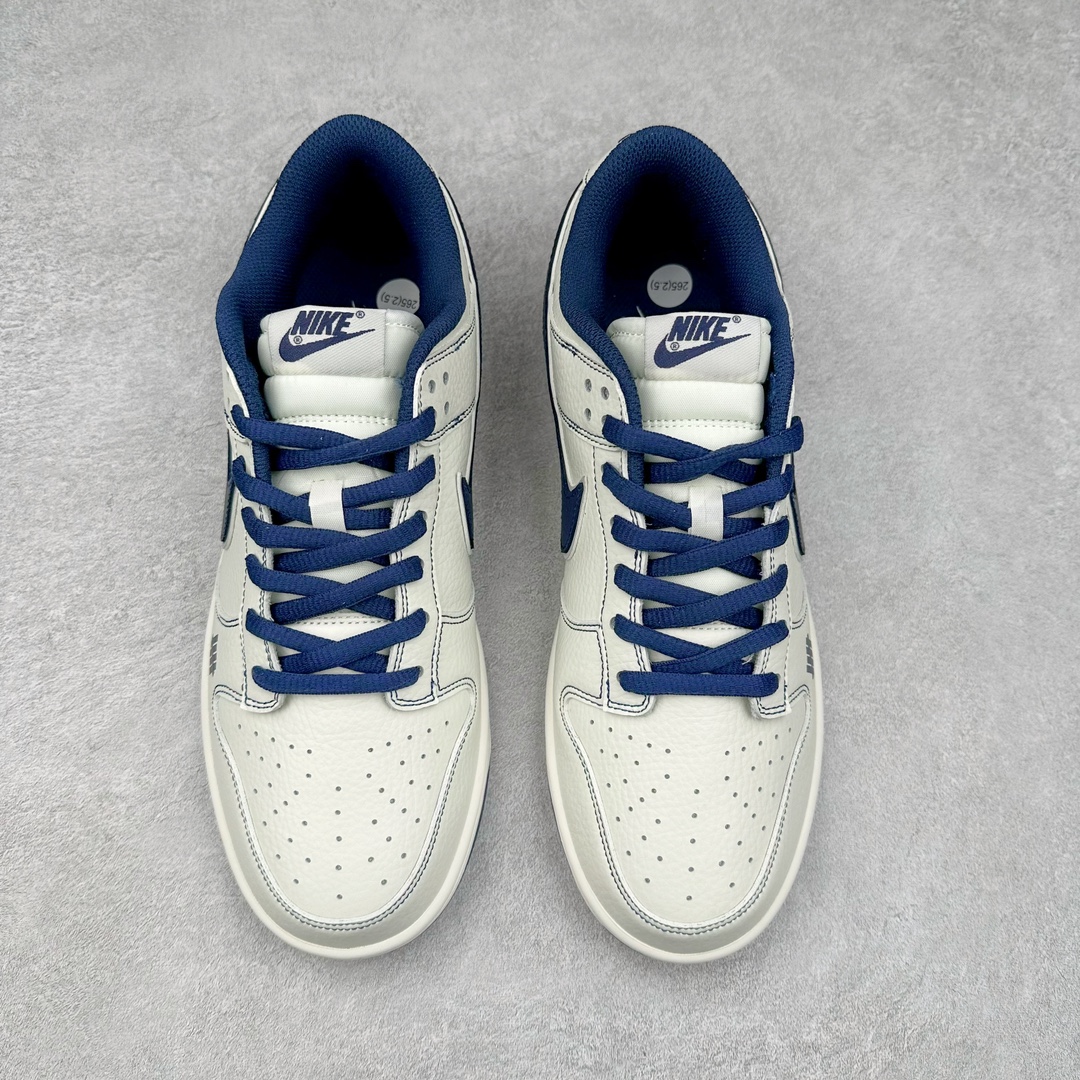 图片[2]-NK Dunk Low 定制配色 UN1697-611 大厂出品 极力推荐 原装头层材料 独家版型蒸餾加工帶來的是更好的视觉和脚感体验大厂纯原品质出货 清洁度 电绣工艺 皮料切割干净无任何毛边 细节完美 尺码：36 36.5 37.5 38 38.5 39 40 40.5 41 42 42.5 43 44 44.5 45 46 47.5-选品中心